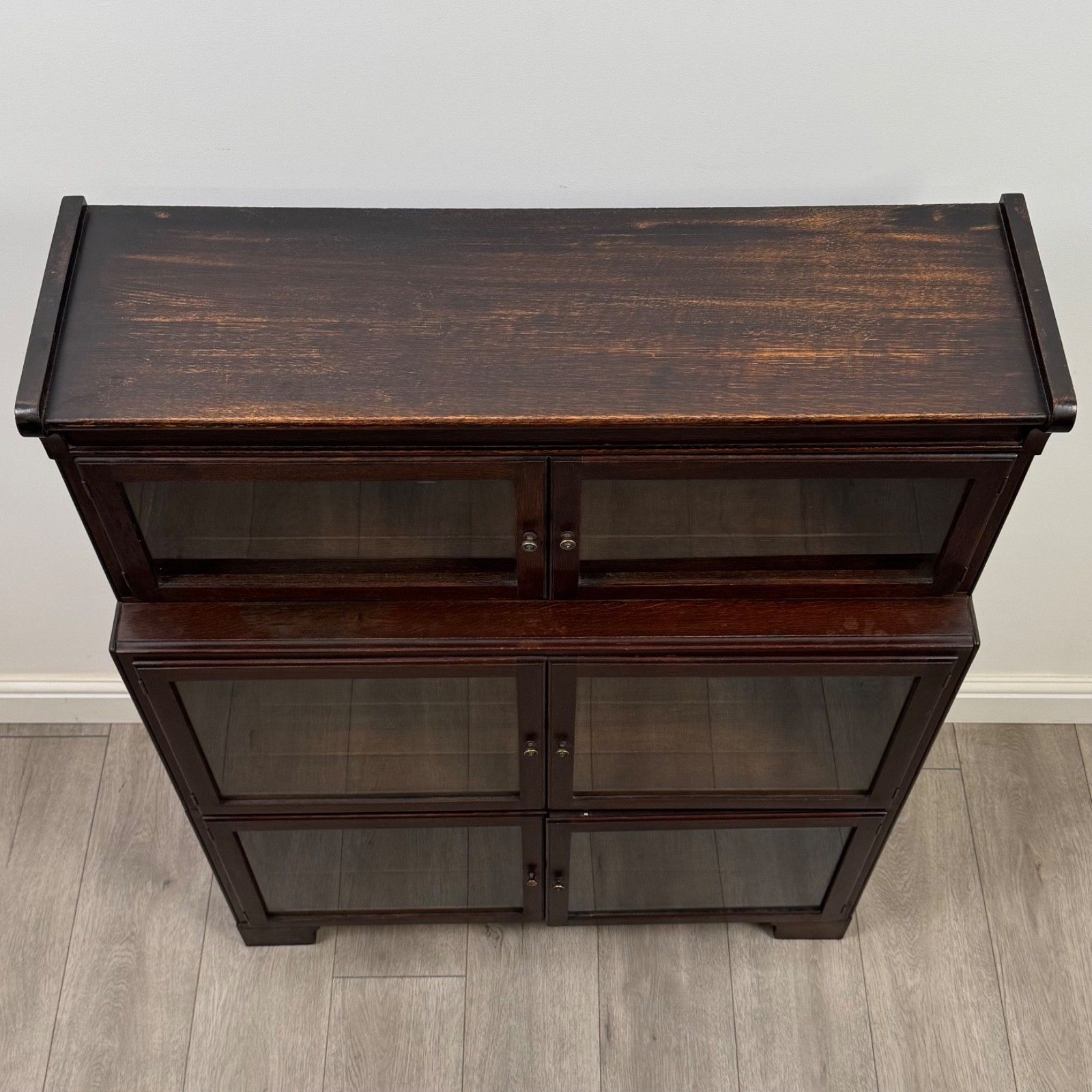 photo for sale Antique 20th Century Oak Display Cabinet Of Fine Quality ( Af 5274 )