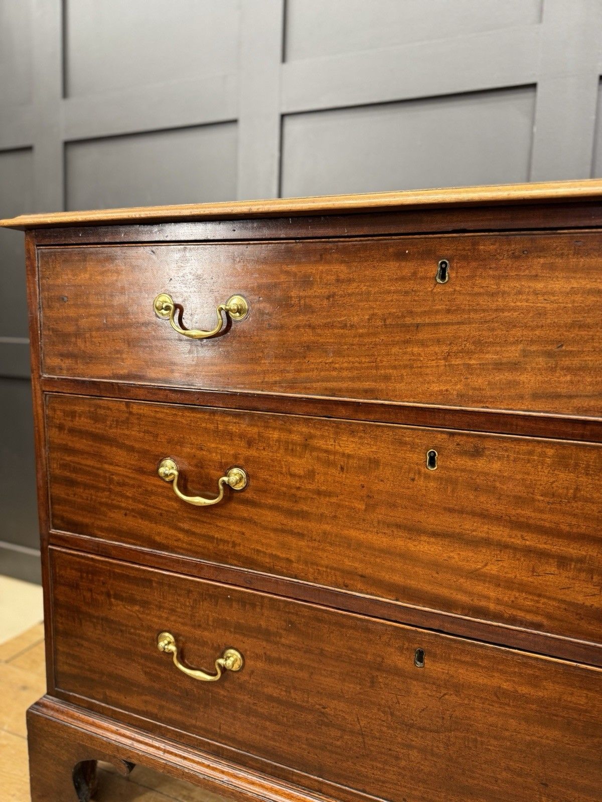Antique Mahogany Chest Of Drawers / Bedroom Storage / Victorian Georgian photo 795.0