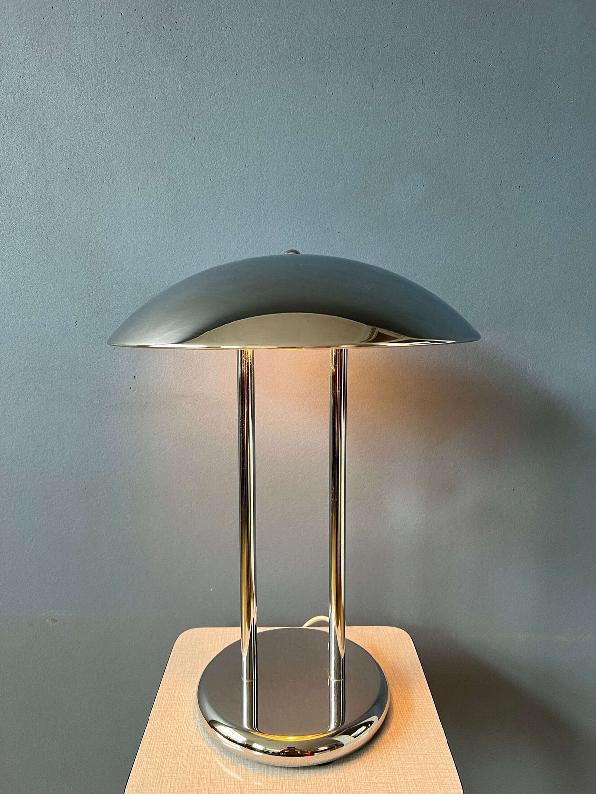 Vintage Ikea Mushroom Tafellamp Van Robert Sonneman photo furniture