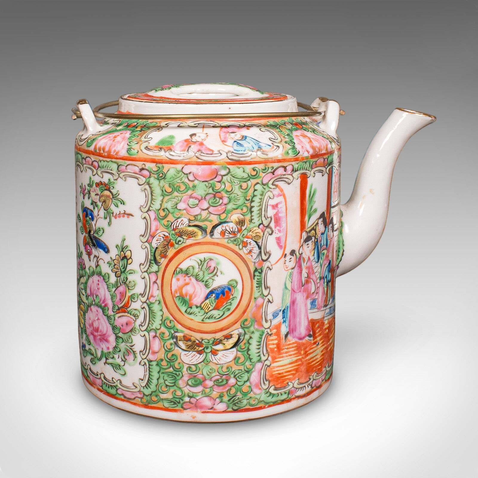 Antique Famille Rose Teapot, Oriental, Ceramic Chá Pot, Wicker Case, Circa 1920 photo Home Decor