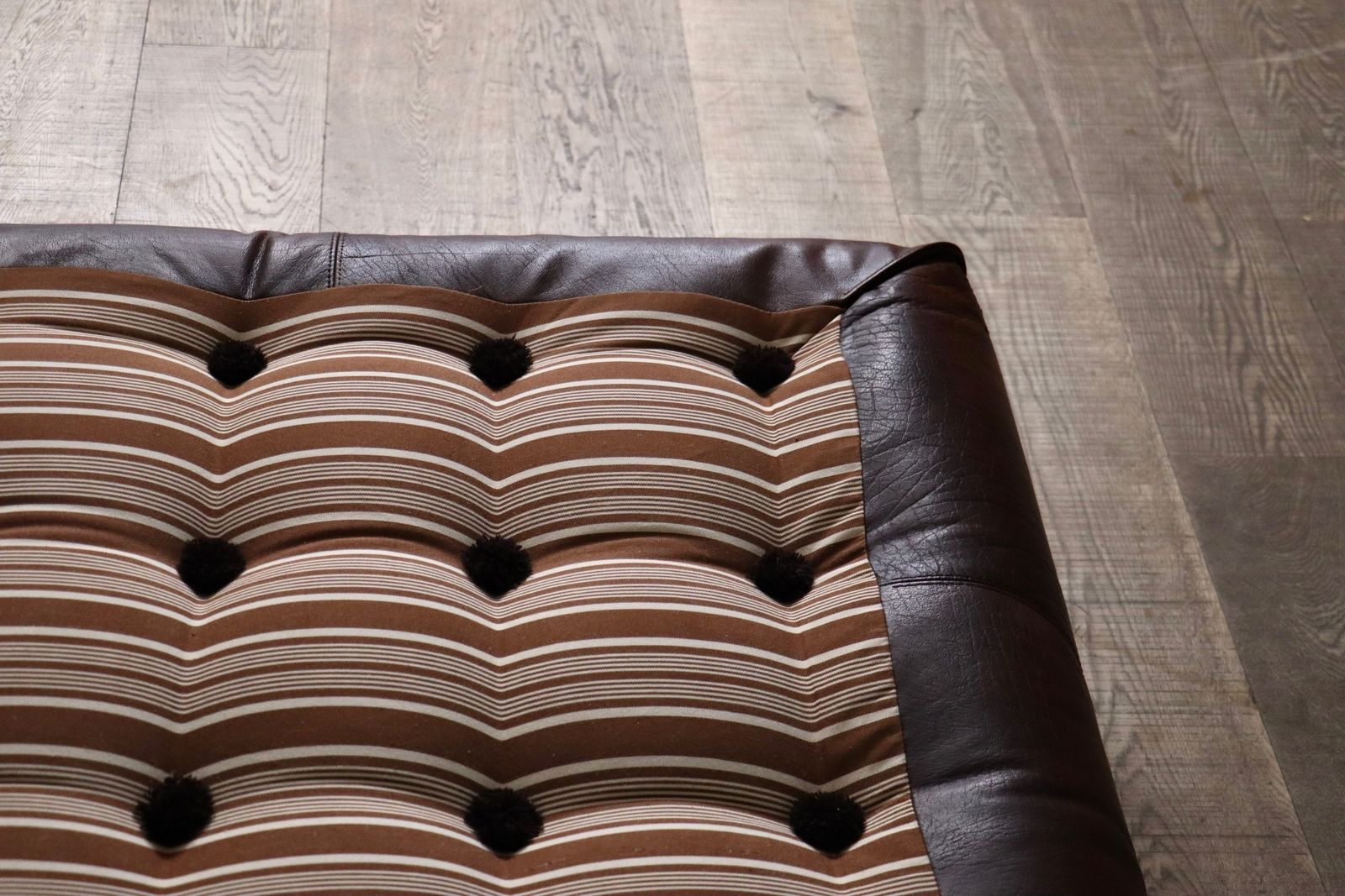 Le Bambole Bed In Buffalo Leather Van Mario Bellini Voor B&B Italia, Jaren 1970 photo vintage
