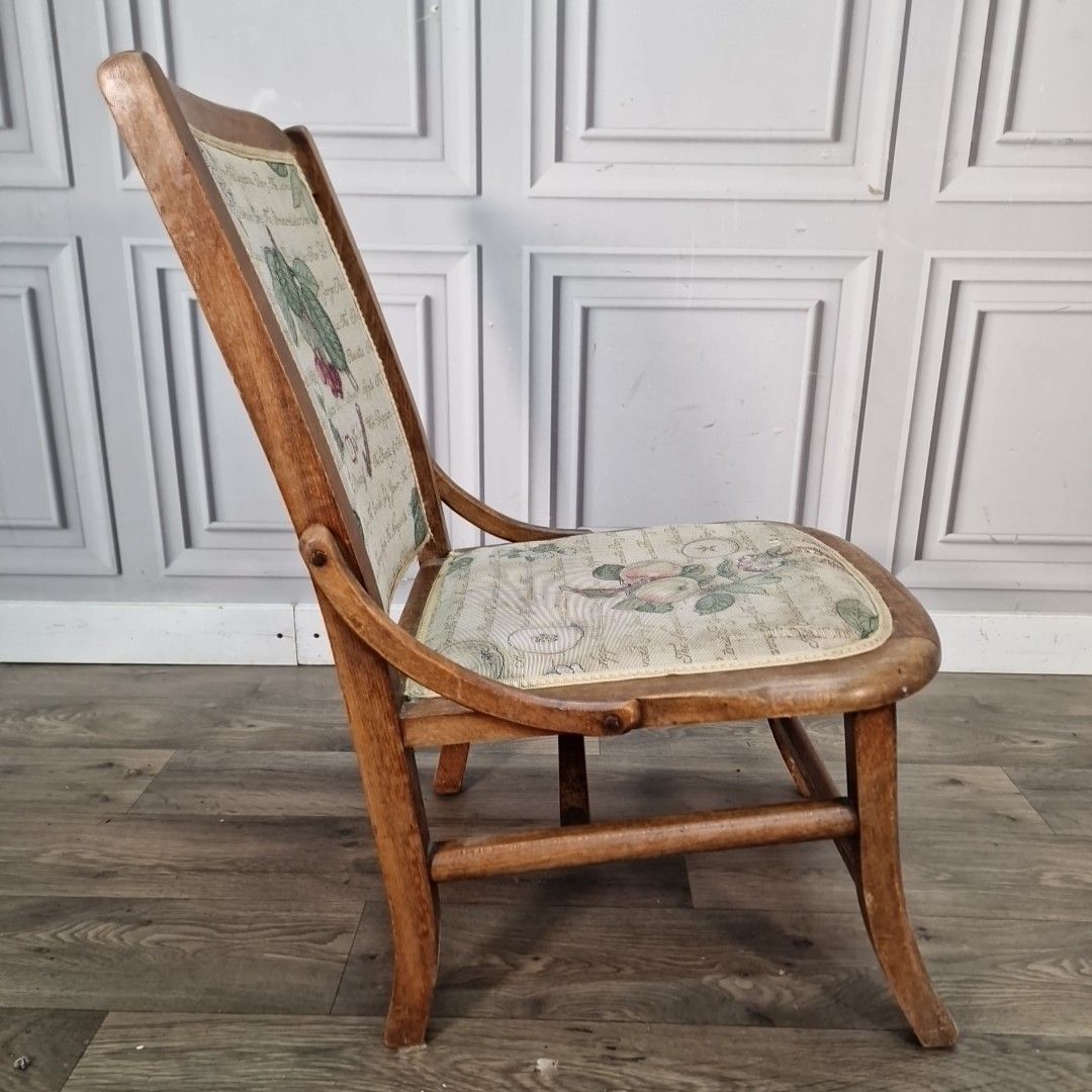 photo vinterior Antique Wooden Child's Chair Upholstered Seat Arts And Crafts Oak Vintage