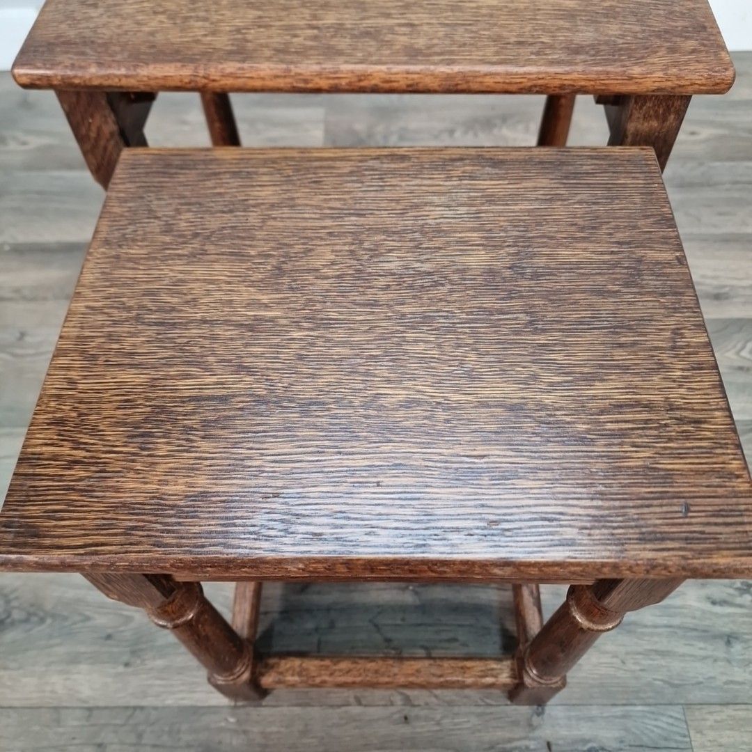 Antique Nest Of Tables Oak Wooden Turned Legs Arts & Crafts Side Lamp Vintage photo vinterior