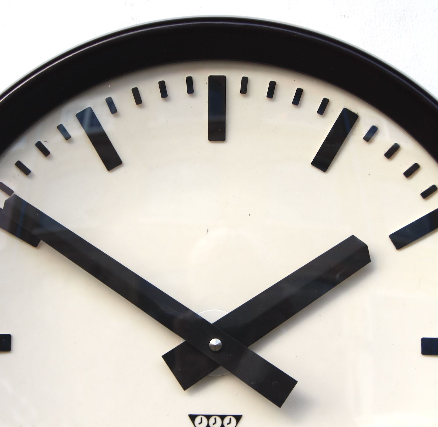 1970s Czech Bakelite Office/Commercial Industrial Wall Clock. Fully Guaranteed. London Timepiece. photo vintage