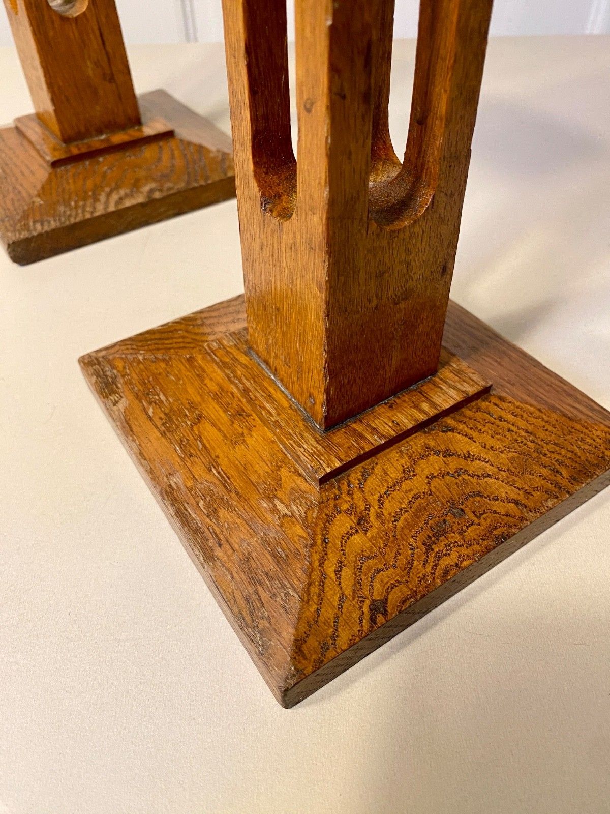 A Pair Of Antique Arts & Crafts English Oak Statue / Display Stands, Pedestal. photo buy