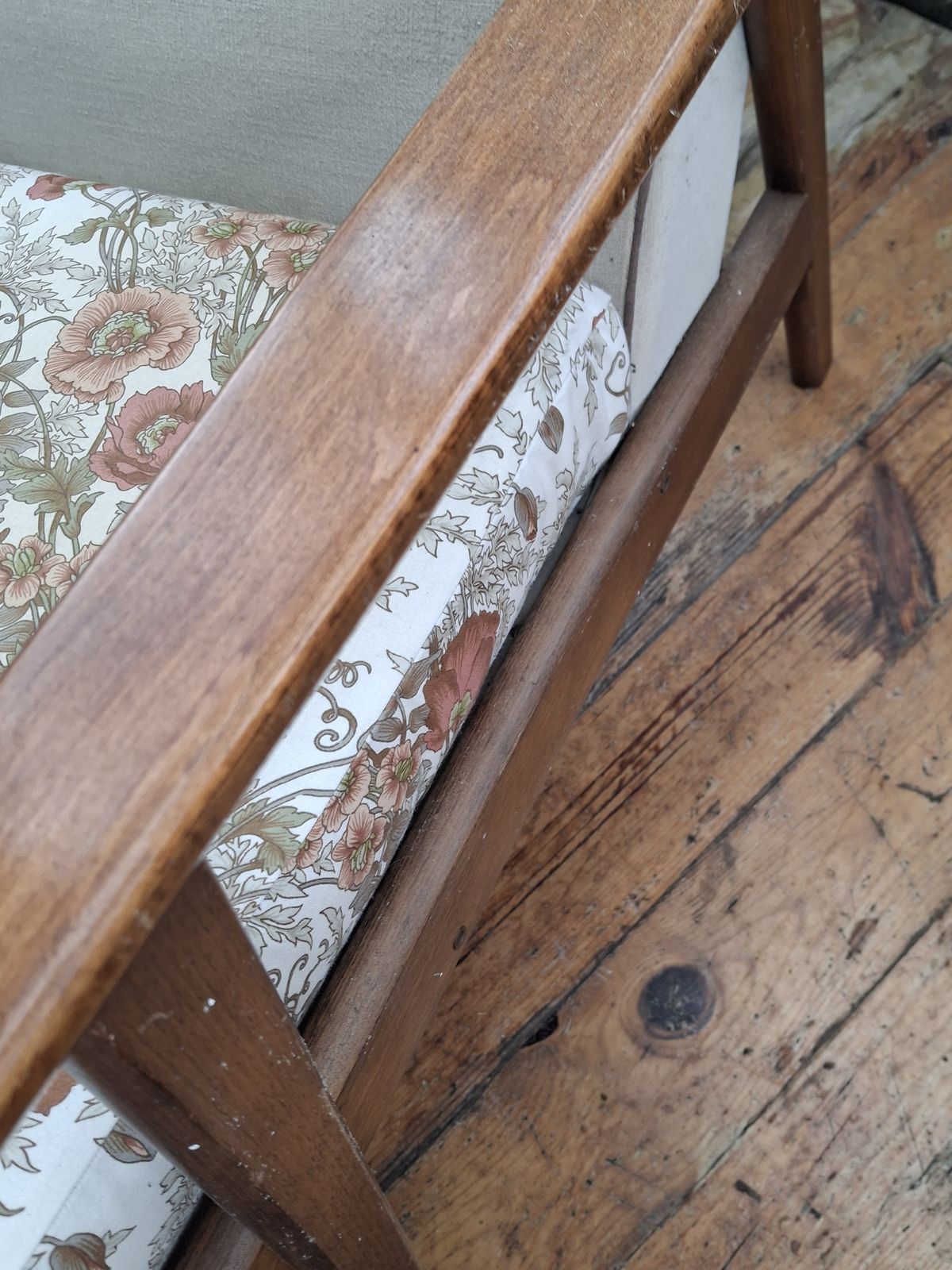 photo vinterior Two Beautiful "Beautility " Lounge Dining Room Chairs