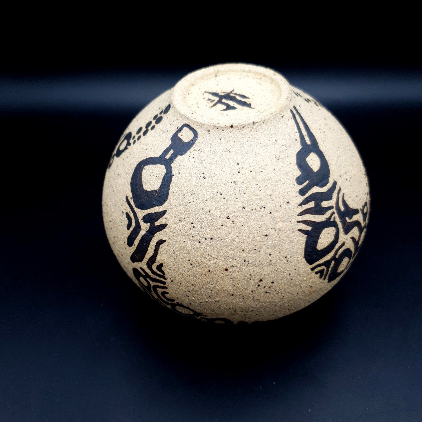 Vintage Studio Pottery Vase H 13cm Stoneware Spherical Black Slip Signed photo vinterior