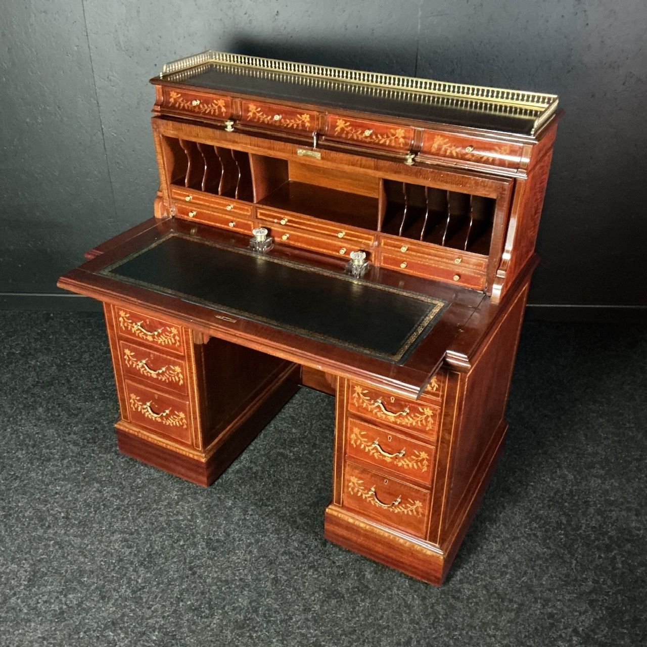 Edwardian Mahogany Ladies Desk photo Furniture