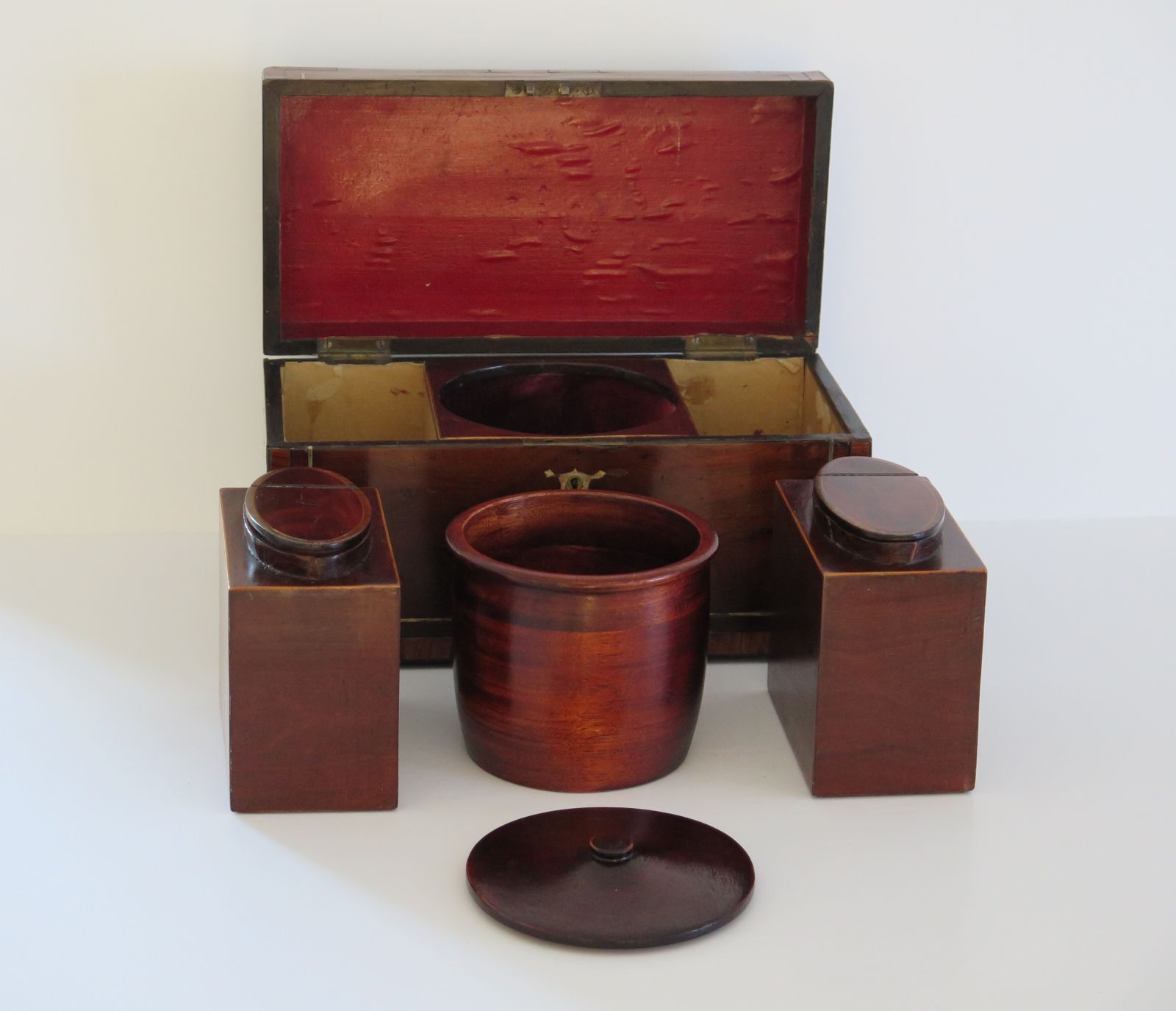 Georgian Large Tea Caddy Fine Quality, English Sheraton Period Ca 1785