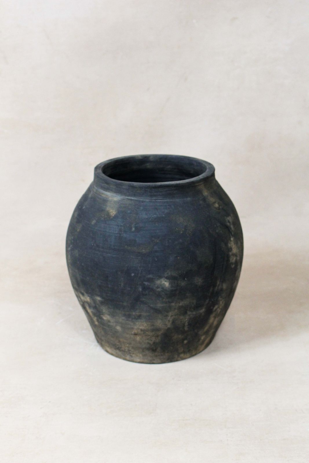 Vintage Dark Pot S   Nº 74, 1950s