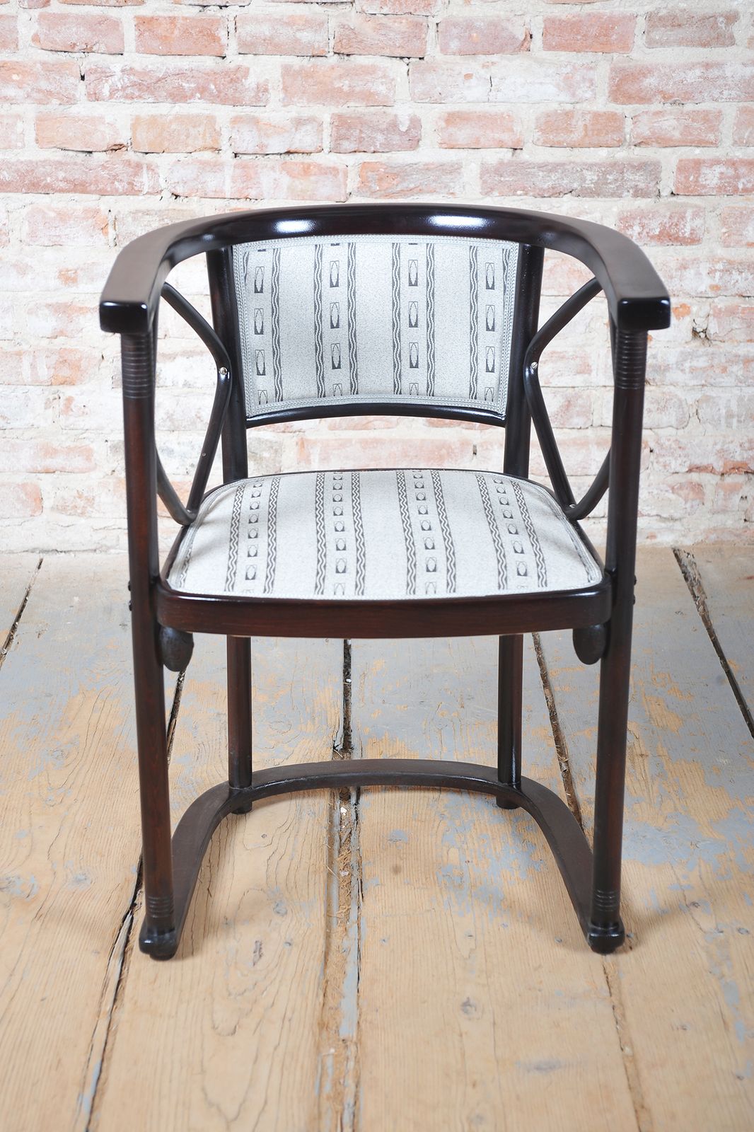 photo vinterior Restored Art Nouveau Seating Set, By J.F.M. Hoffmann, Beech, Austria, 1910s