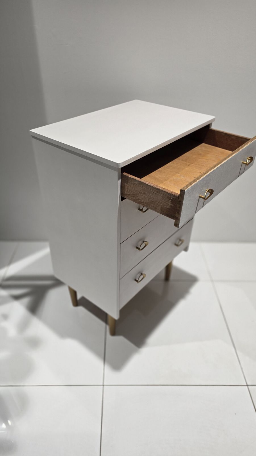 Rococo White Chest Of Drawers. 4 Drawers photo buy