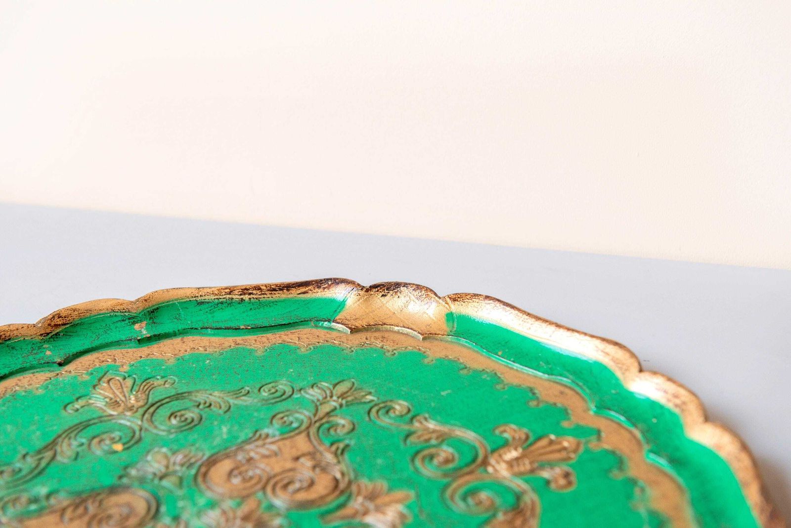 Florentijns Verguld Dienblad – Italiaans Groen En Goud, Antiekstijl, Ca. Jaren 1950 photo Woonaccessoires