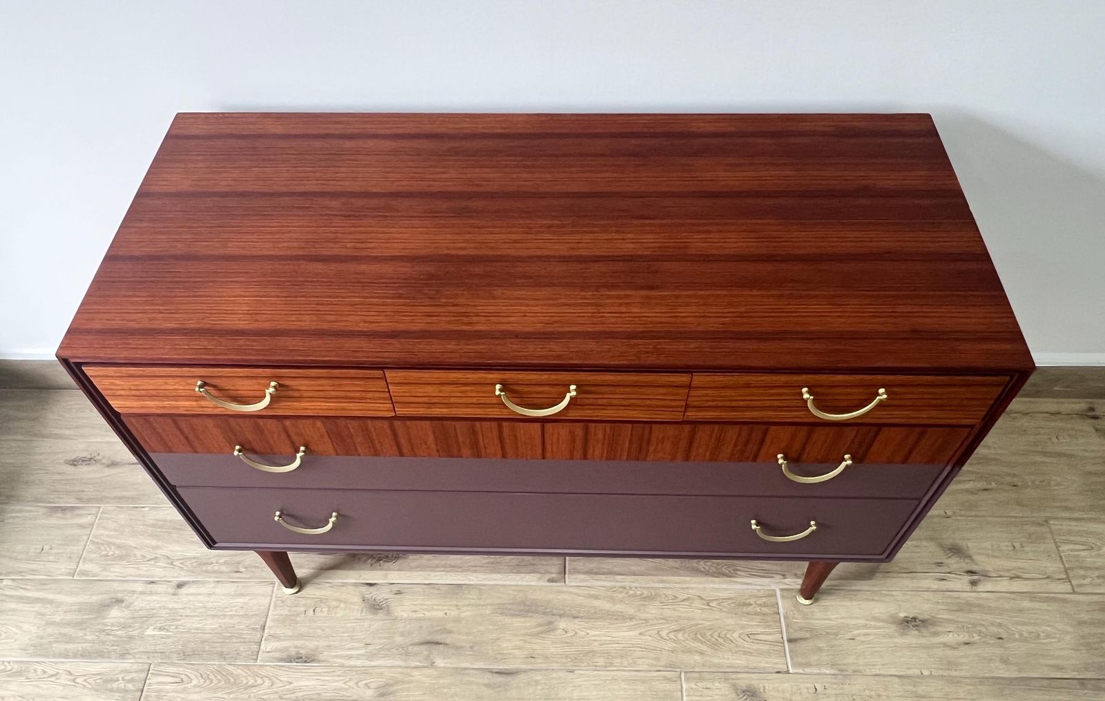 Meredew Mid Century Chest Of Drawers Tv Media Unit photo vinterior