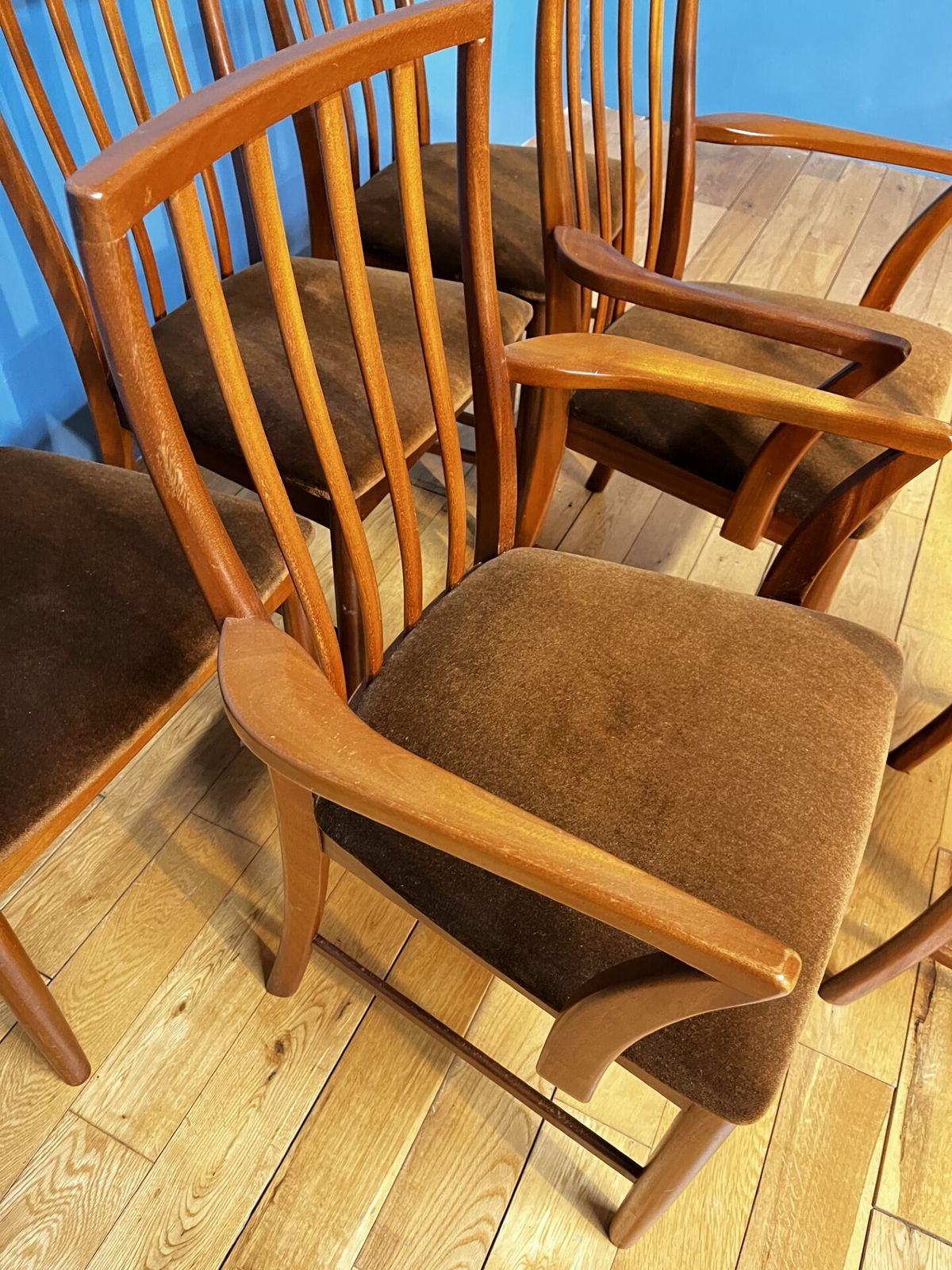 McIntosh Of Kirkcaldy Dining Table And 6 Chairs photo buy