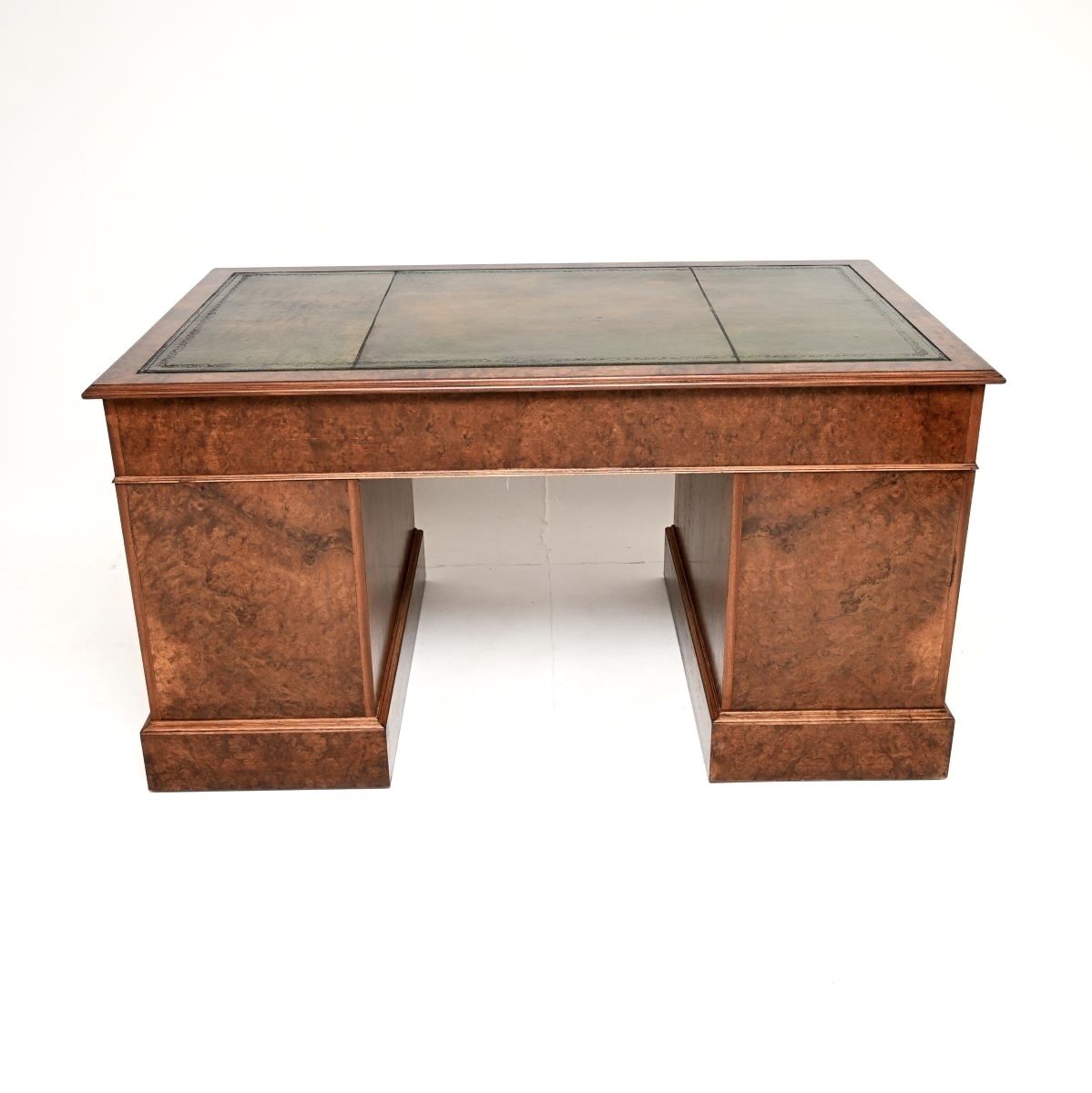 photo vinterior Antique Burr Walnut Leather Top Pedestal Desk