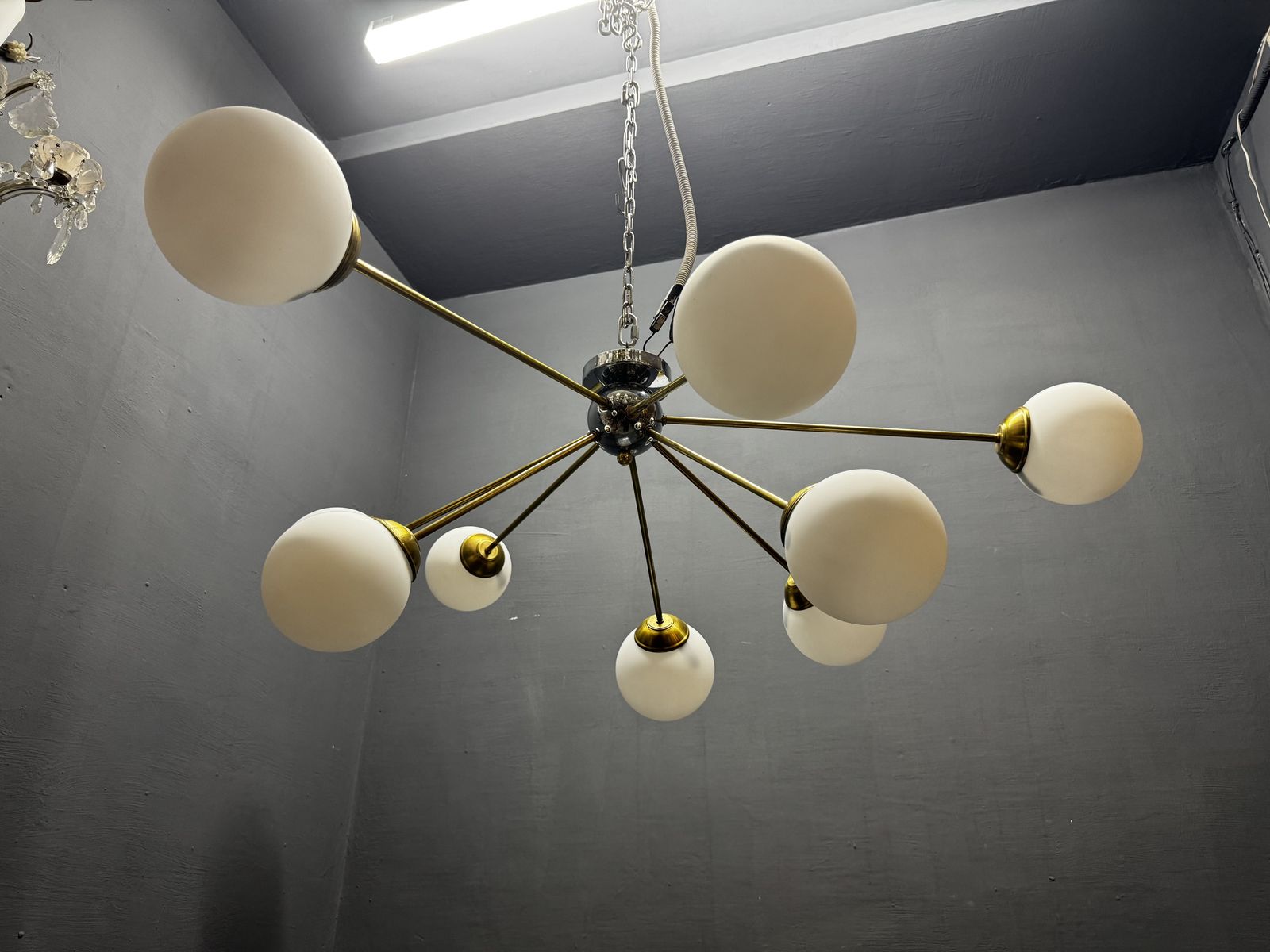 Post Modern Sputnik Chandelier In Brass And Opaline Glass, Italy, 1980s/90s photo vinterior