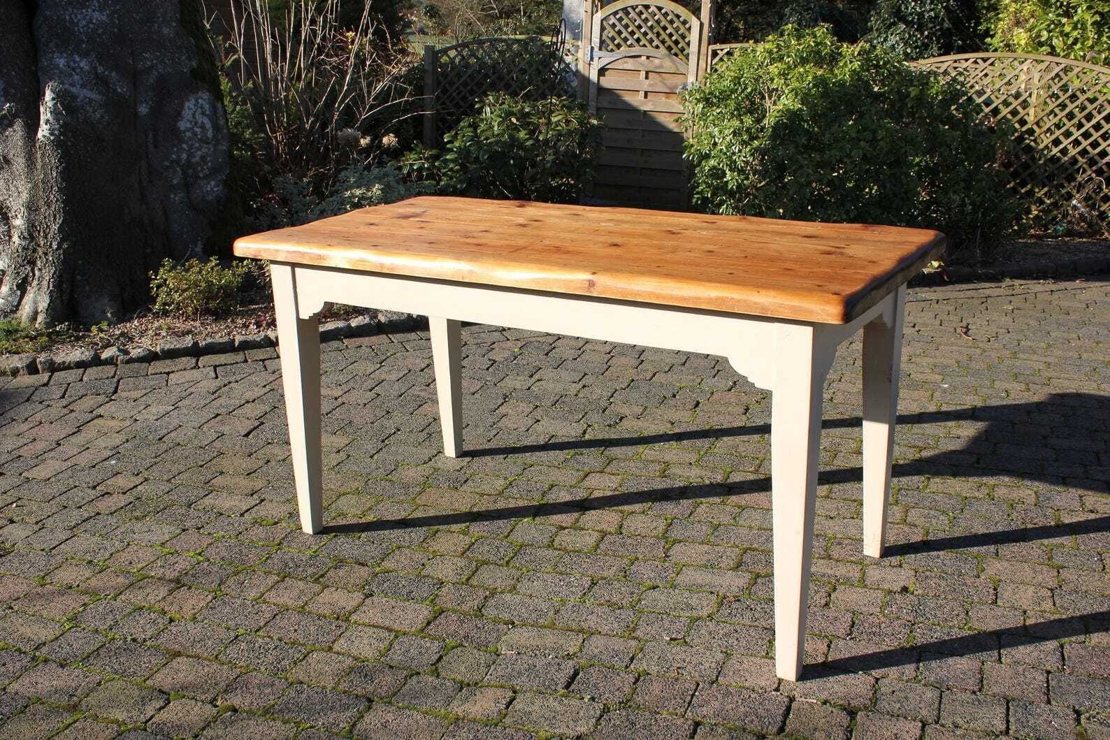 photo furniture Traditional Vintage French Style Farmhouse Table