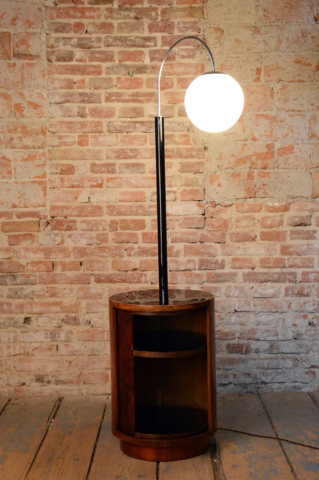 photo vinterior Restored Art Deco Floor Lamp, By J. Halabala, Up Závody, Walnut, Czech, 1920s