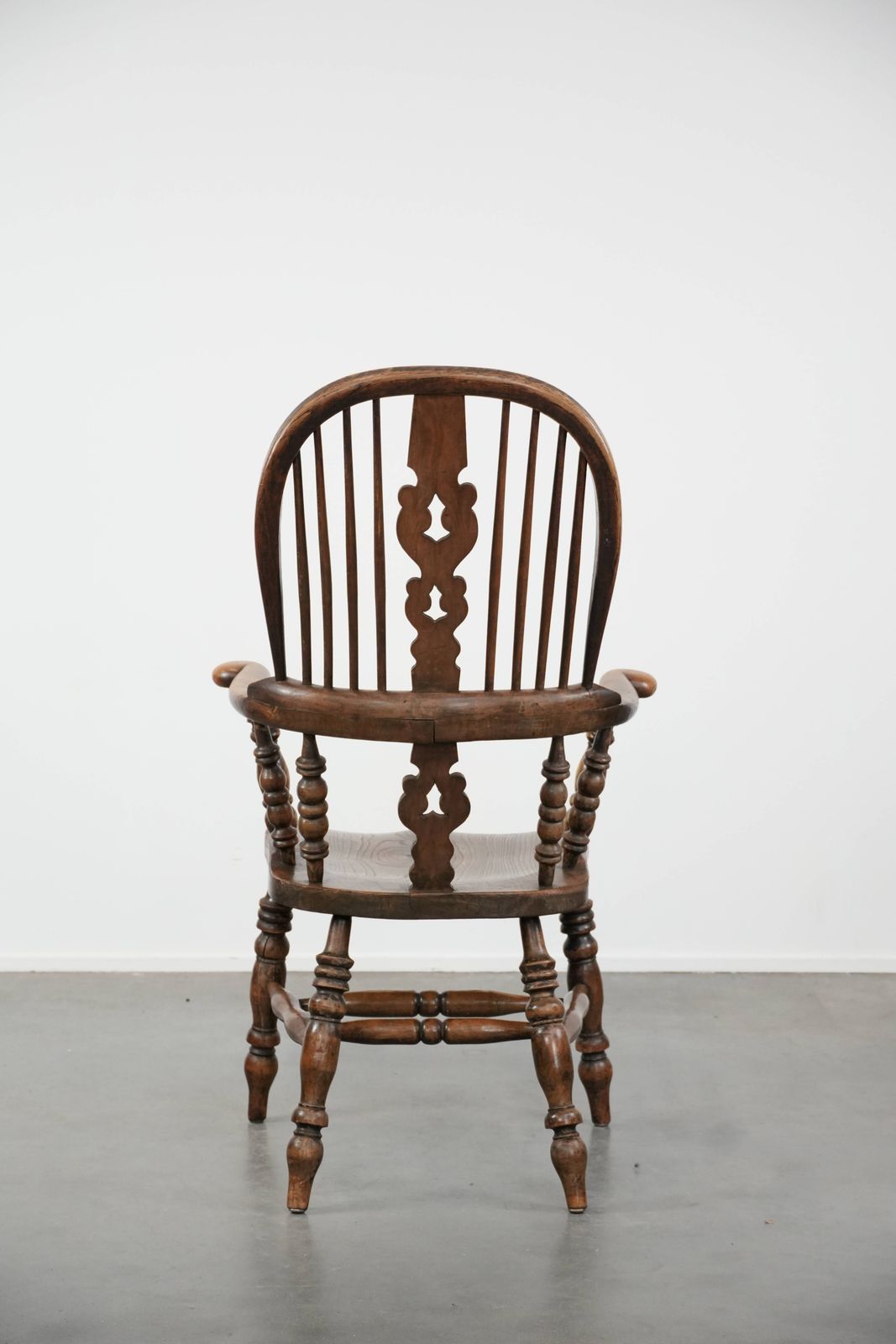 Antique English Highback Windsor Chair From The 18th Century With A Beautiful Color Scheme photo Furniture