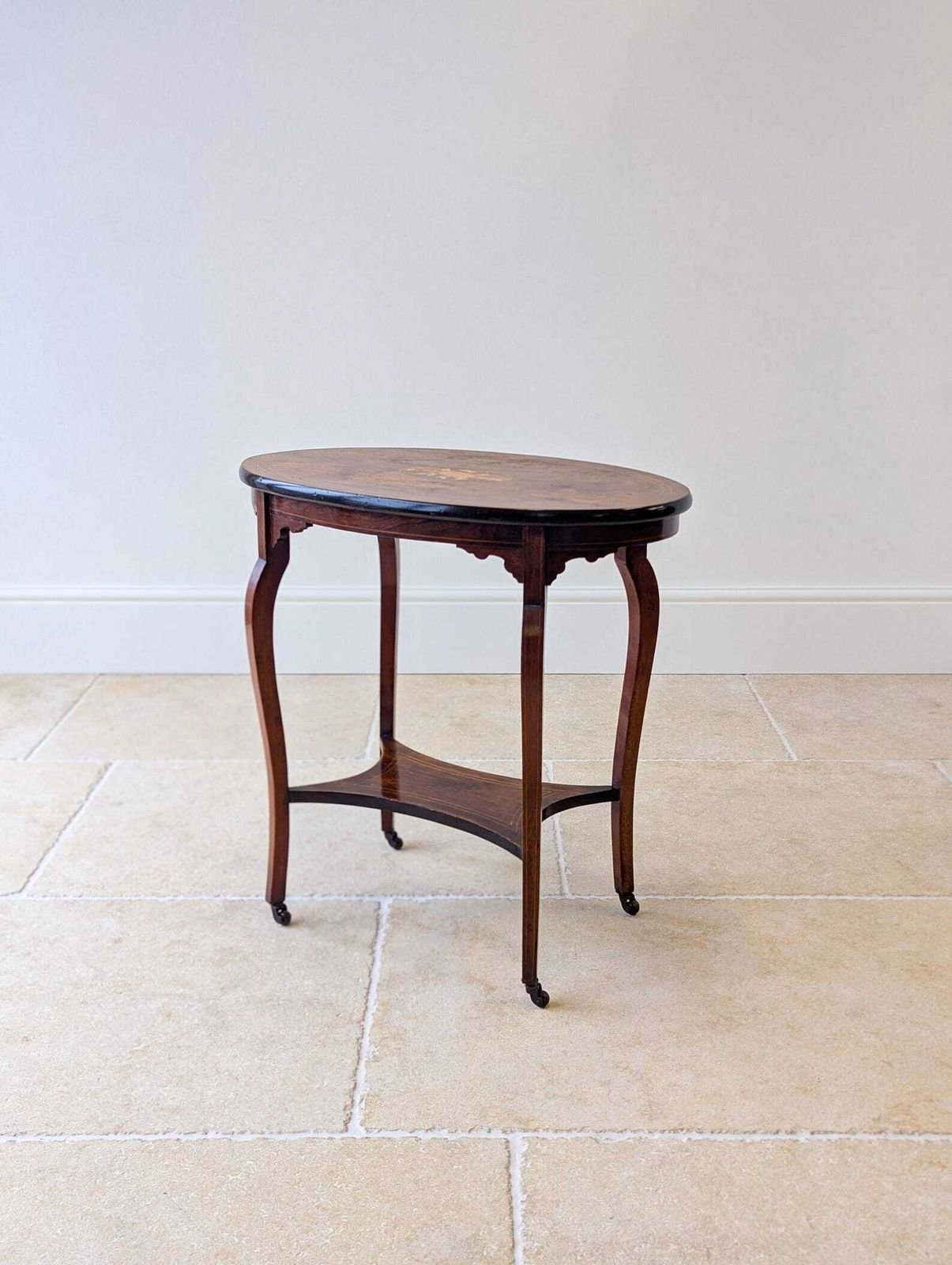 photo furniture Antique Edwardian Rosewood Occasional Table C.1910