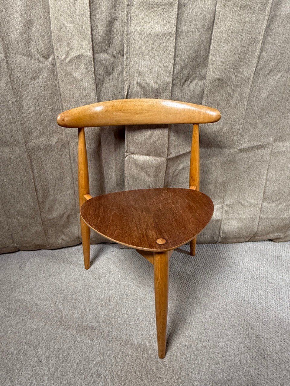Set Of 6 Hans Wegner ‘Heart’ Chairs For Fritz Hansen, Danish Mid Century Modern photo furniture