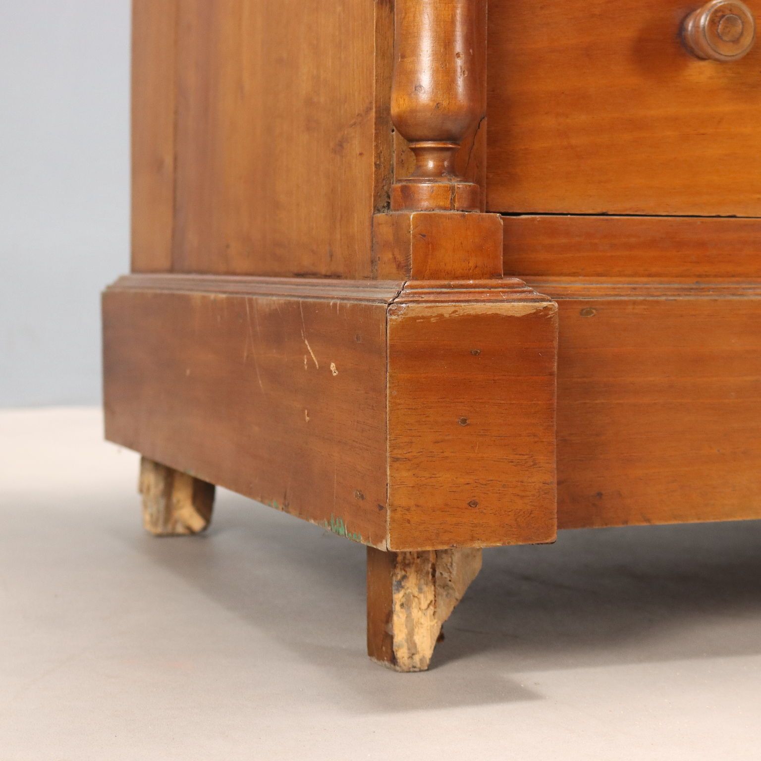 Antique Chest Of Drawers Umbertino Walnut 5 Drawers XX Century photo vintage