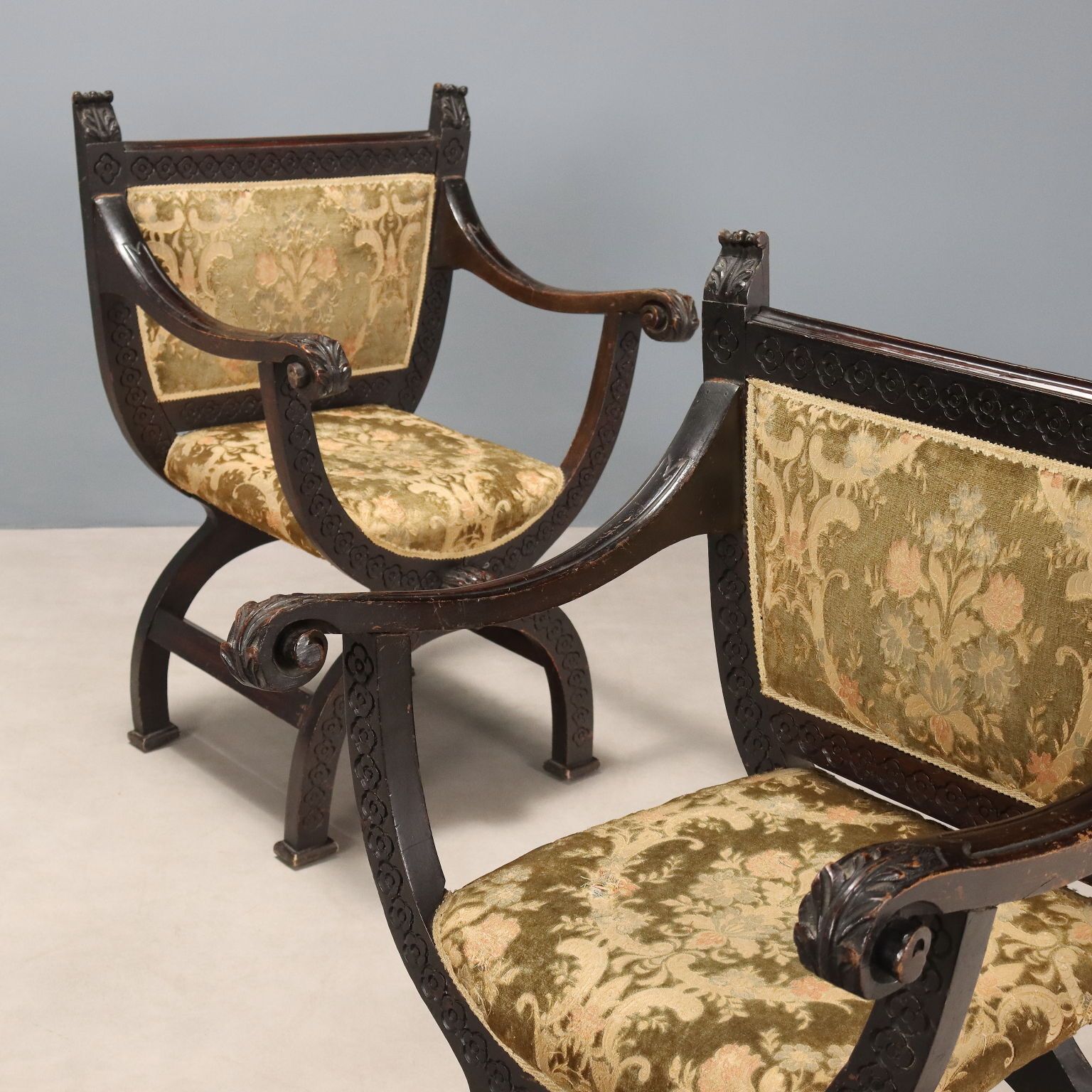 Antique Chairs Savonarola Beech Carvings Italy XIX Century photo Furniture