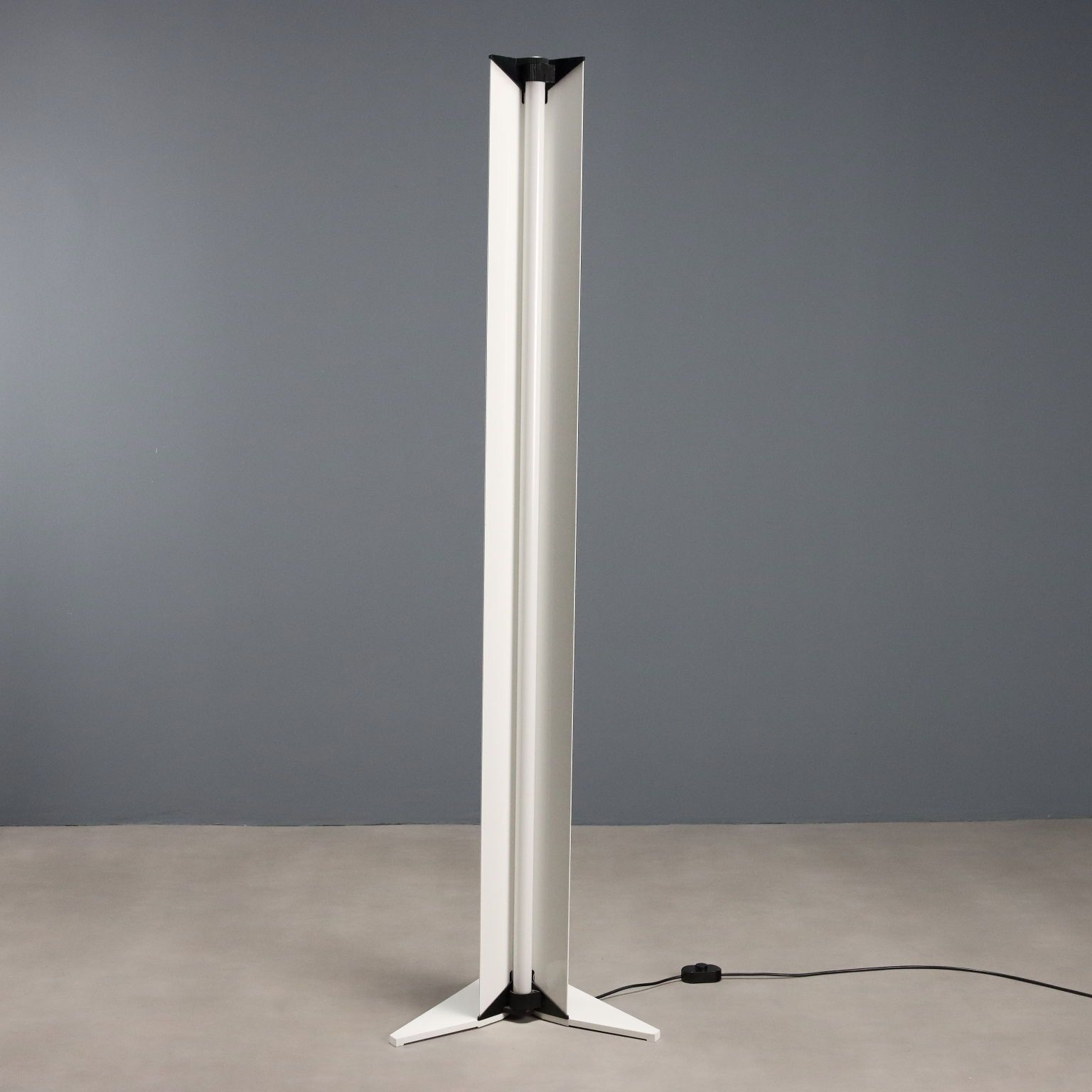 Flos Capricorno Lamp Vintage Design Afra & Tobia Scarpa 1970s photo 900.0