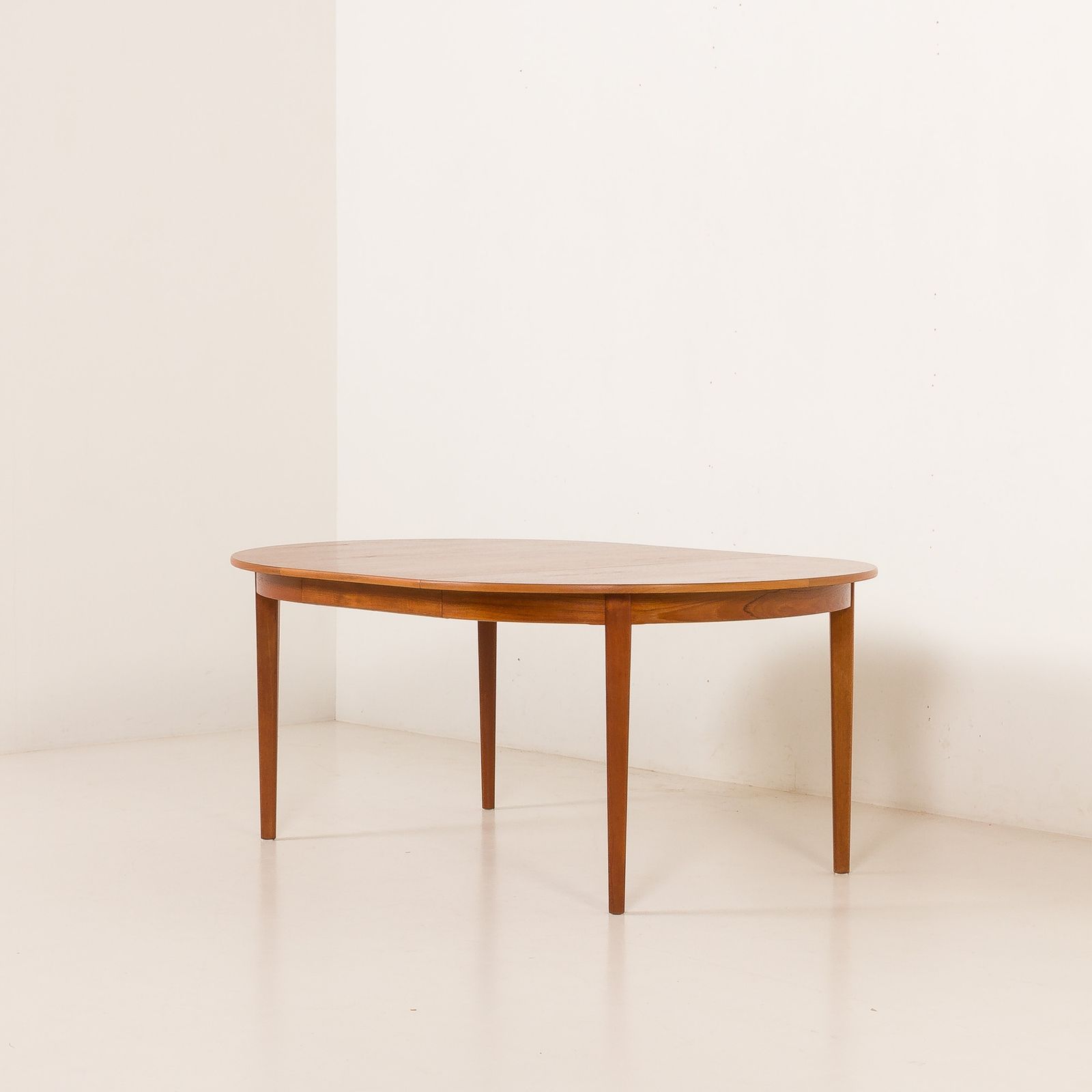 Henning Kjaernulf Attr. To Extra Large Teak Table With 4 Inner Leaves For Soro, Denmark 1960s photo Meubels