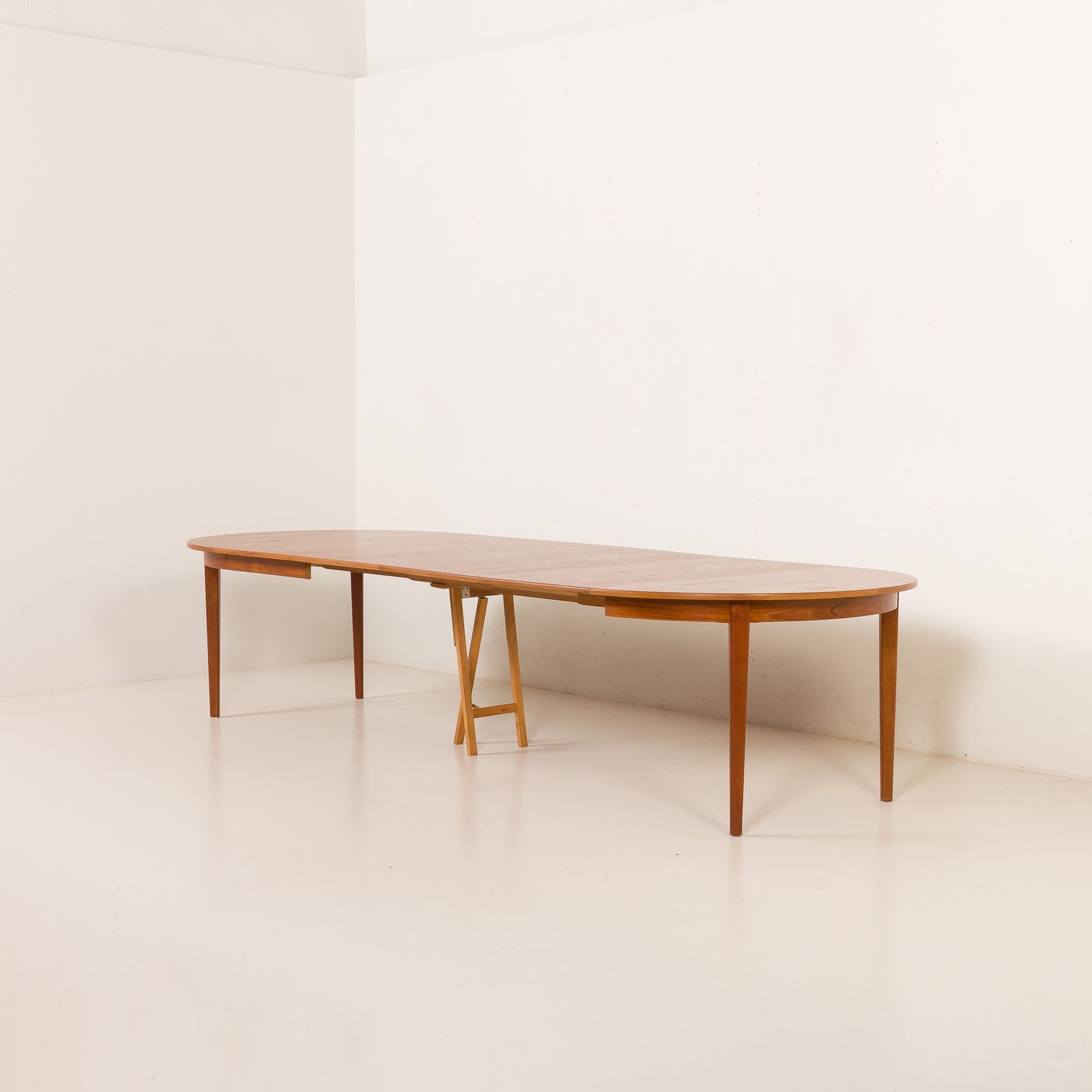 Henning Kjaernulf Attr. To Extra Large Teak Table With 4 Inner Leaves For Soro, Denmark 1960s photo vinterior