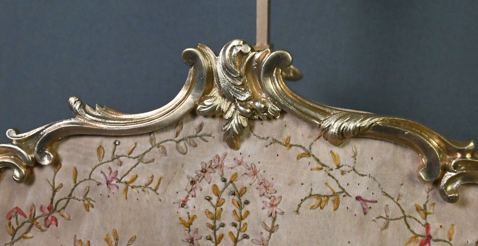 photo furniture Gilt Bronze Screen Chandelier, Louis XV Style – Mid 19th Century