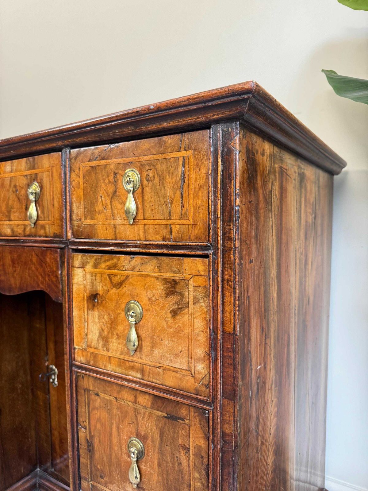 Antique Burr Walnut Kneehole Desk – 18th Century Style Writing Desk photo vinterior