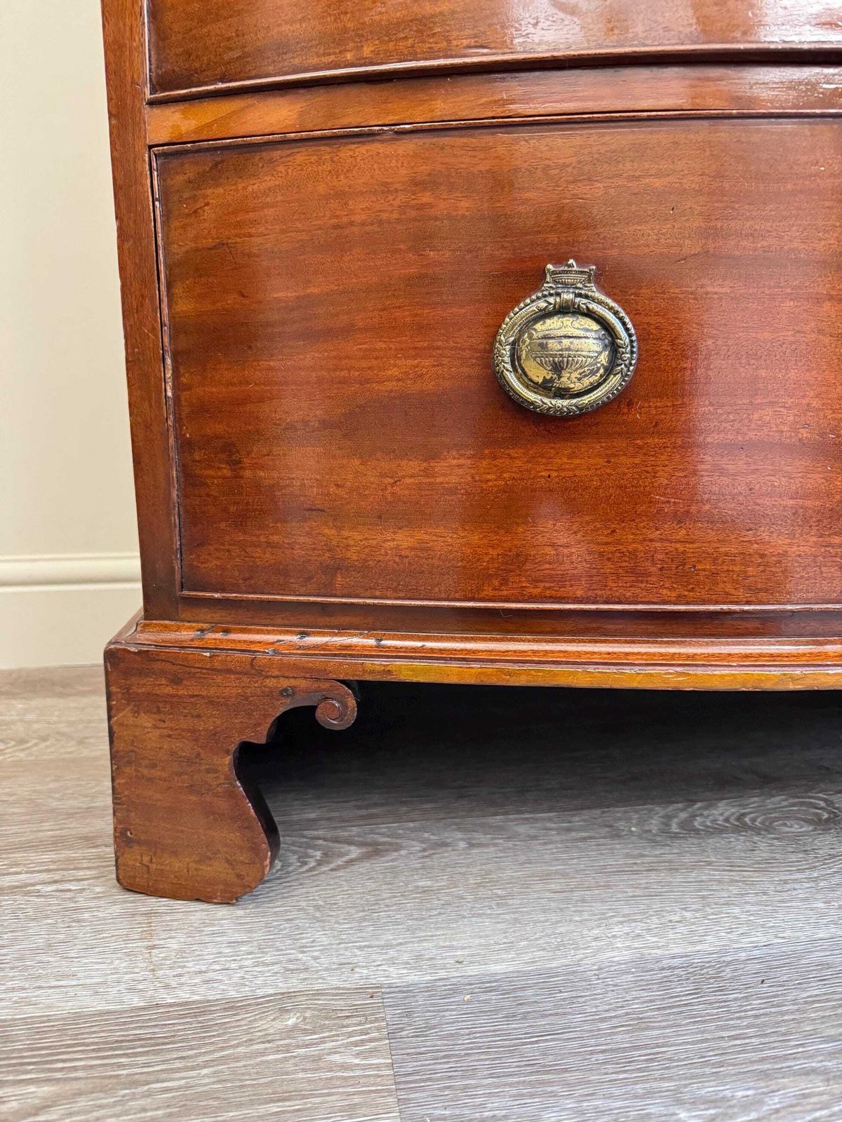 Antique Bow Front Mahogany Chest Of Drawers: Solid Wood 3 Drawer Dresser photo buy