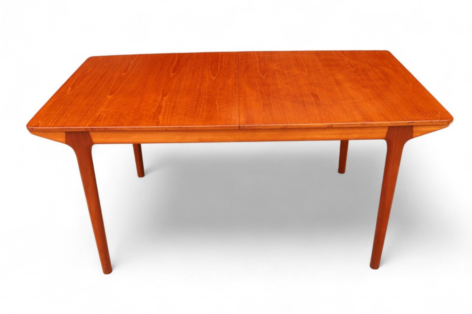 photo vinterior Mid Century McIntosh Teak Double Butterfly Leaf Large Extending Dining Table