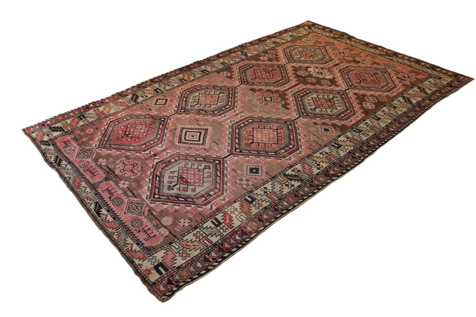 Antique Caucasian Shirvan Rug, 255 × 152 Cm, Circa 1900 photo vintage