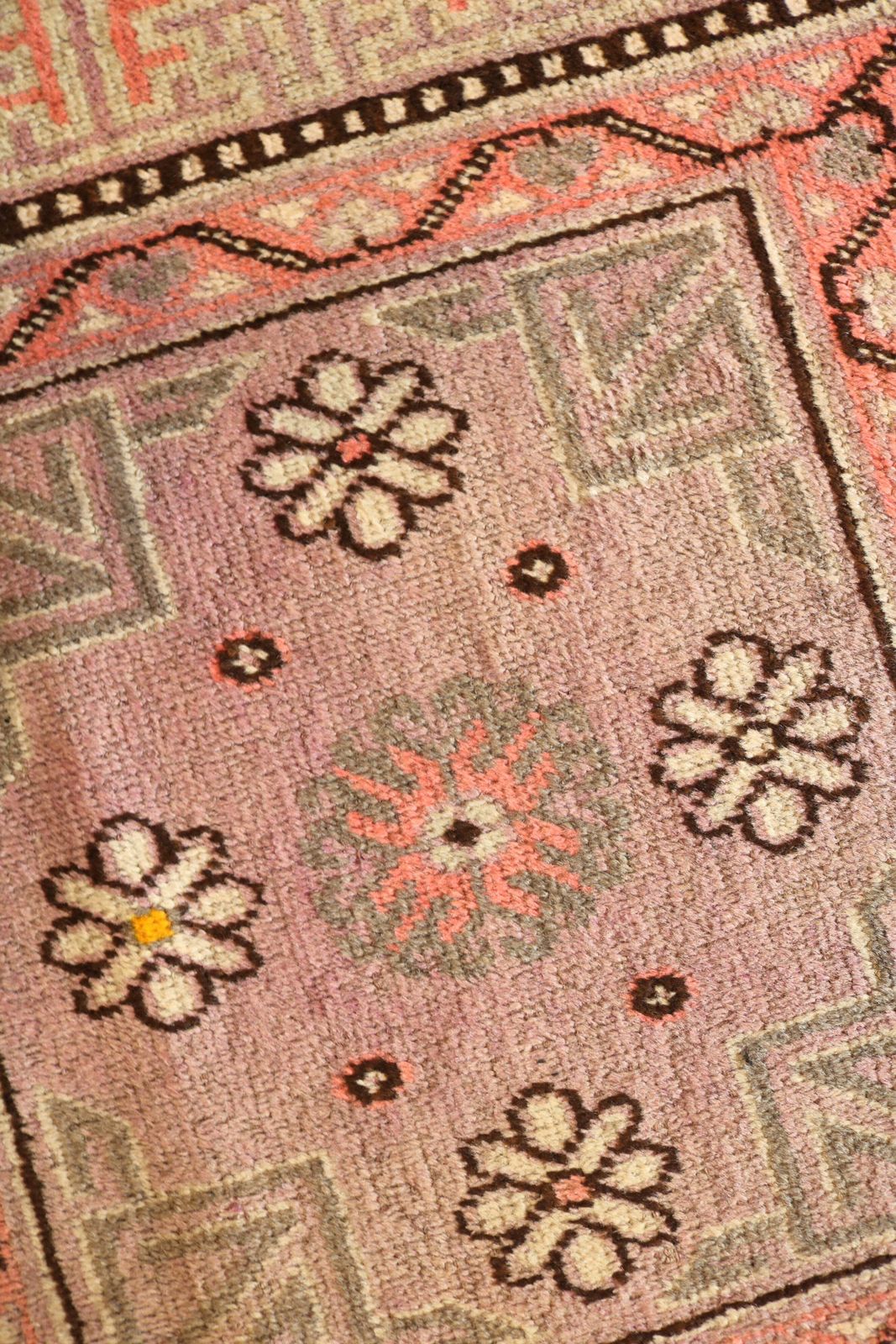 Antique East Turkestan Qotan (Khotan) Rug, 275 × 138 Cm, Circa 1900 photo vintage