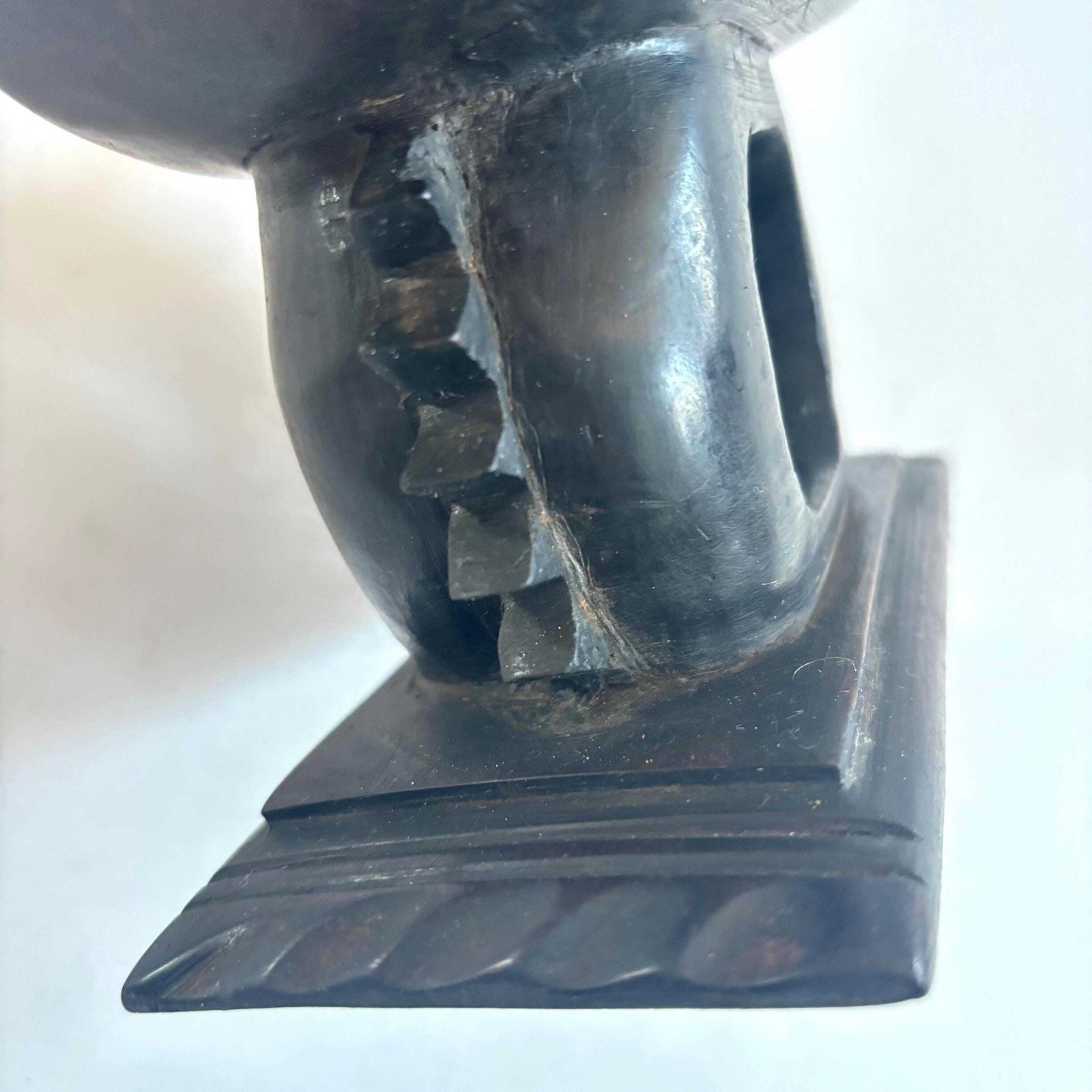 Rare Mid Century Hand Carved Ashanti Polished Hardwood Headrest – African Tribal Masterpiece 1930 photo vintage