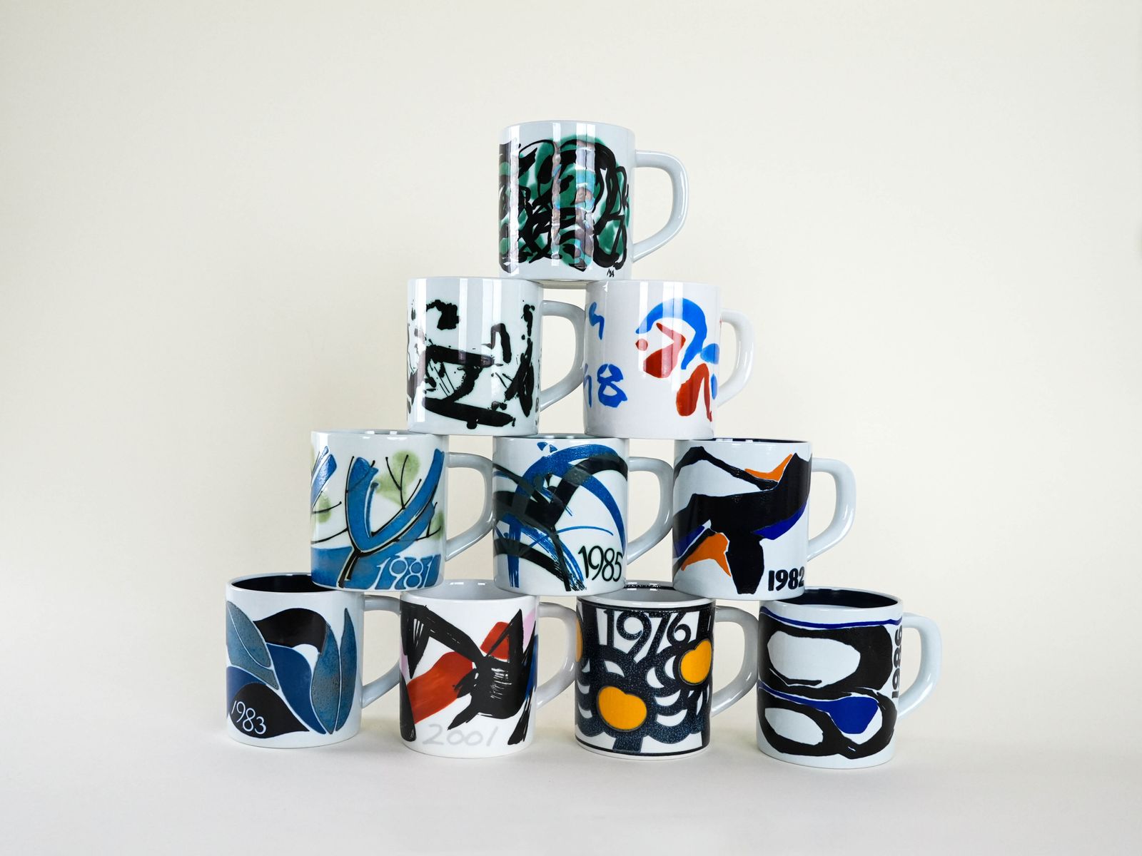 Porcelain Mug, Danish Design, 1998, Designer: Mogens Andersen, Manufacturer: Royal Copenhagen photo vintage