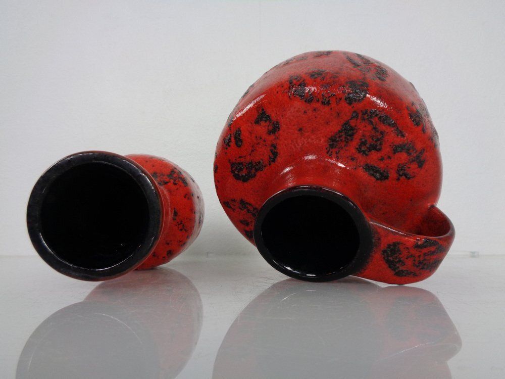 photo vinterior Red Lava Ceramic Vases From Gräflich Ortenburg 1960s Set Of 2