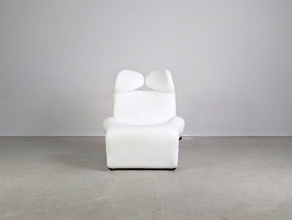 Original Cassina Wink Chair Toshiyuki Kita Leather White Design photo for sale
