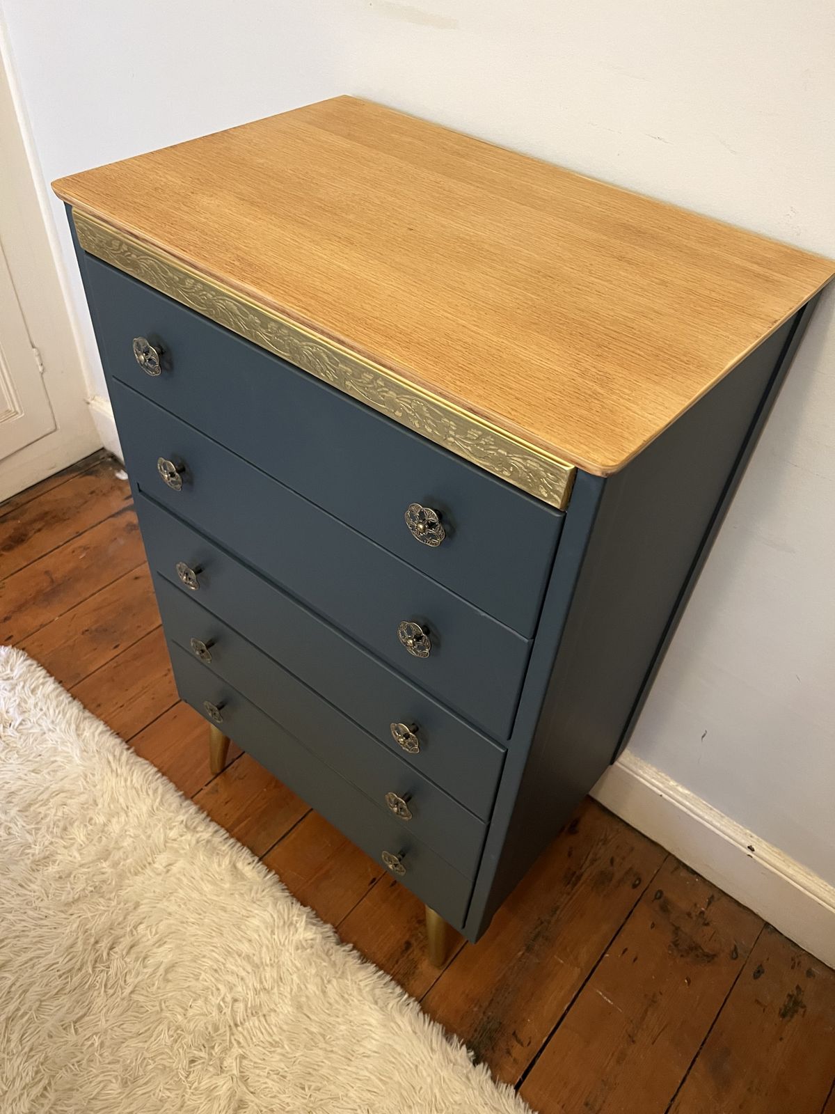 Painted 5 Drawer Mid Century Chest Of Drawers, Great Condition photo Furniture