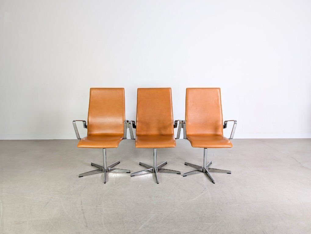 Original 3 Piece Set Of Fritz Hansen Oxford Arne Jacobsen Office Chairs photo for sale