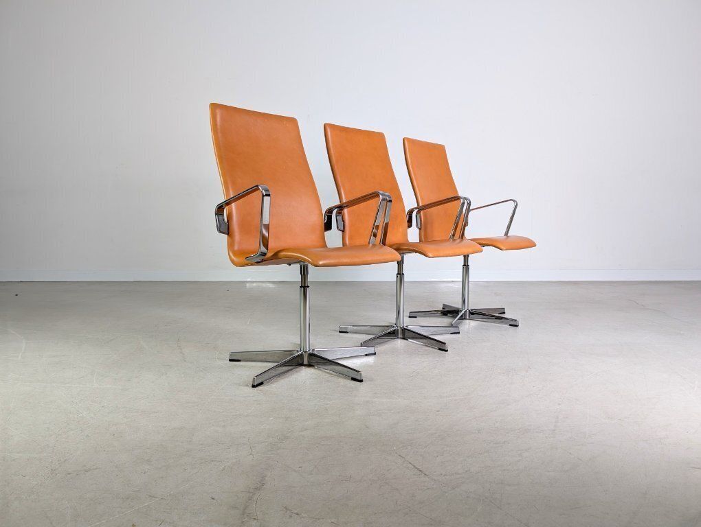 Original 3 Piece Set Of Fritz Hansen Oxford Arne Jacobsen Office Chairs photo vinterior