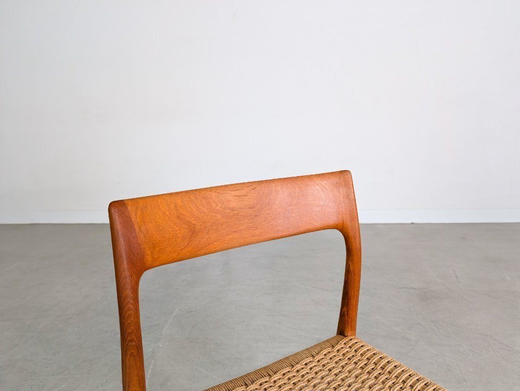 photo furniture Niels O Moller Chair Model 77 J.L. Møllers Møbelfabrik Teak2