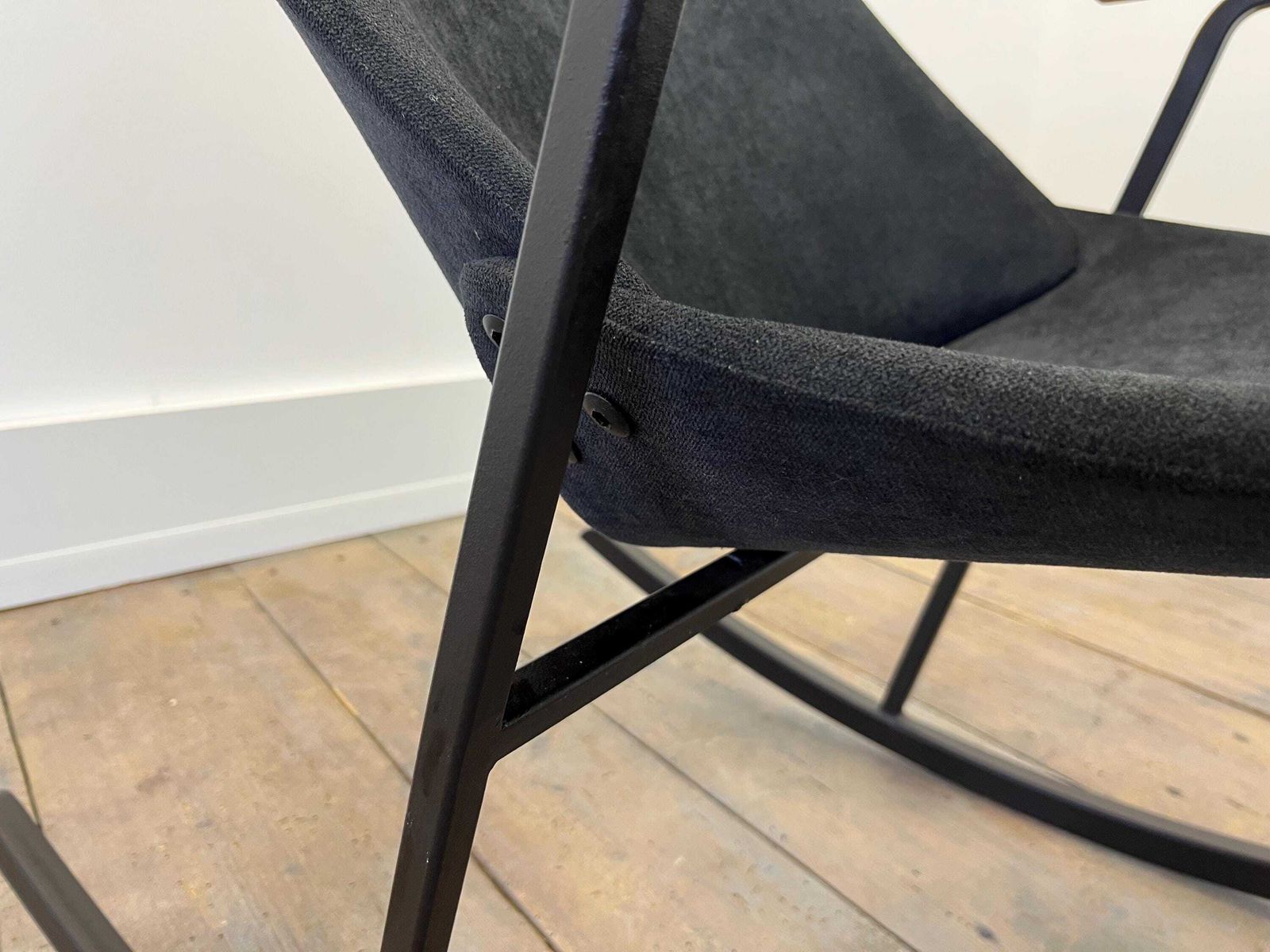 photo furniture Mid Century Armchair / Chair Lupina / Chair By Niko Kralj For Stol Kamnik / Rocking Chair / Modern Lounge Chair / Shell (Lupina) Armchair