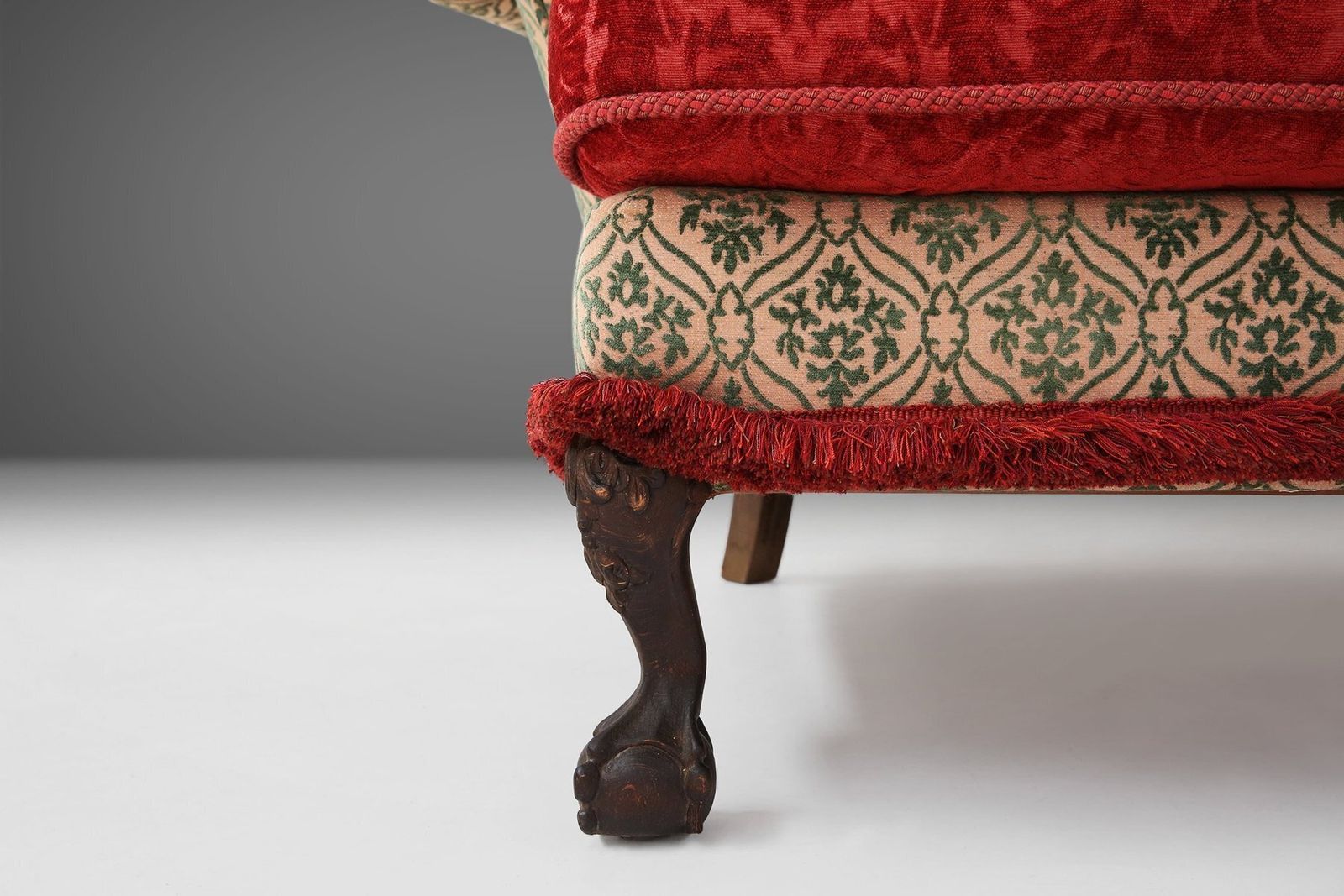 Large Set Of Victorian Sofa And Ottoman, United Kingdom, 1890s, Set Of 2 photo vintage