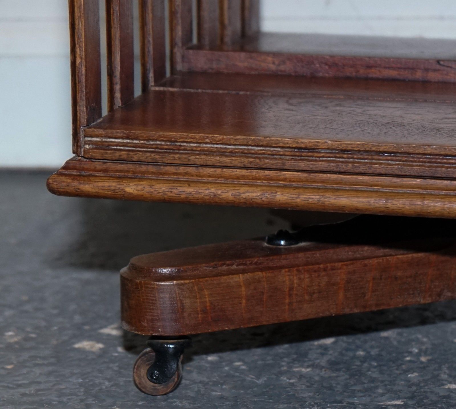 photo furniture Antique Substantial Oak Revolving Bookcase With Folding Reading Stand