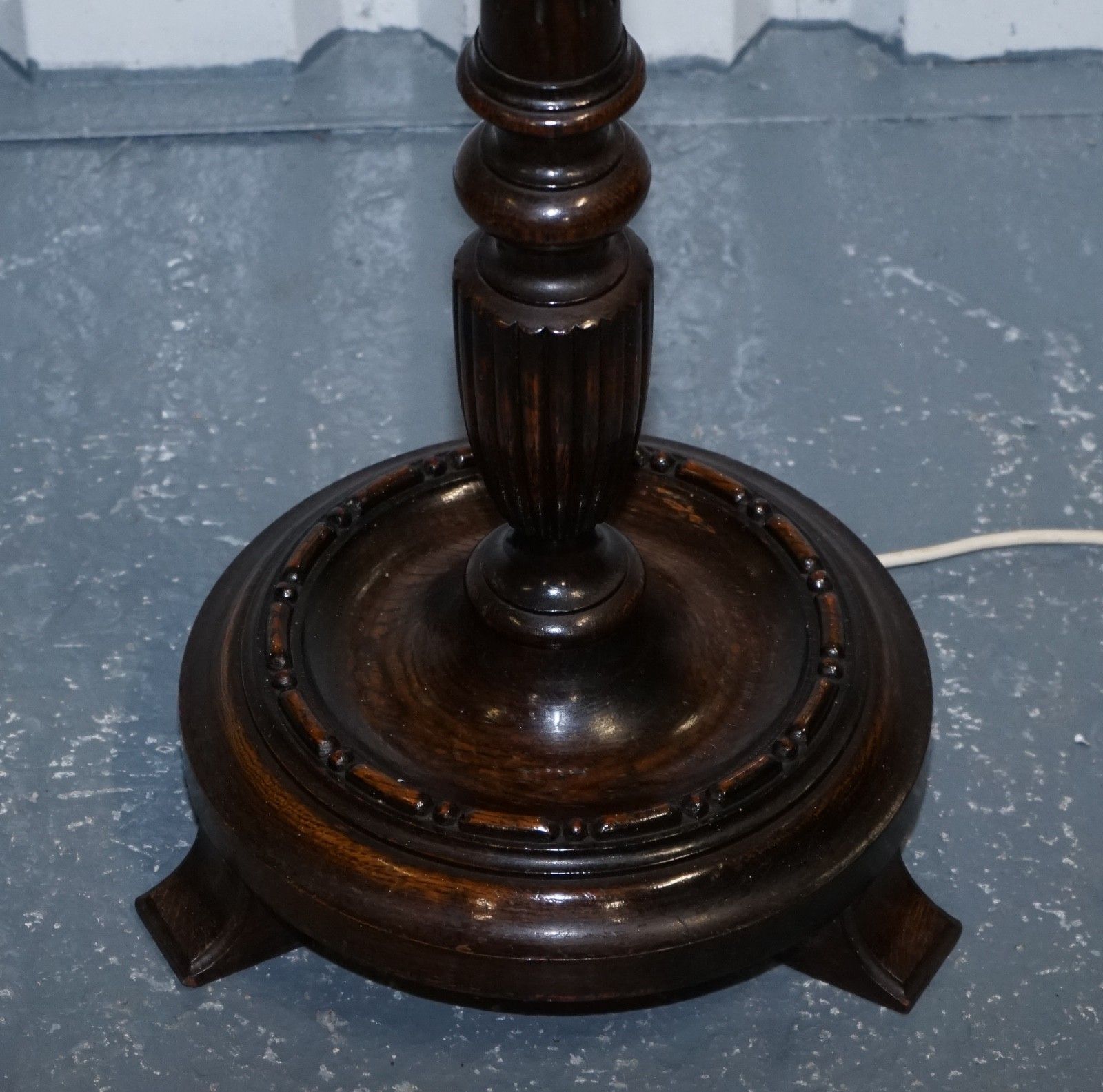 Antique Scottish Victorian Oak Floor Reading Library Floor Lamp photo vinterior