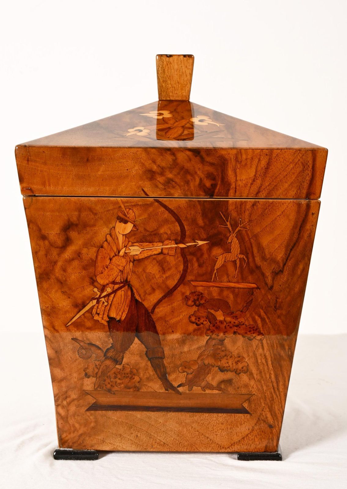 photo furniture Wooden Casket With Inlays Attributed To Dagobert Peche